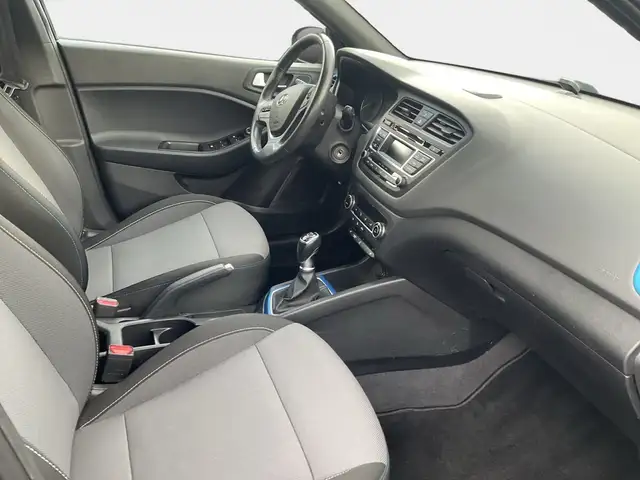 Hyundai I20 view 13