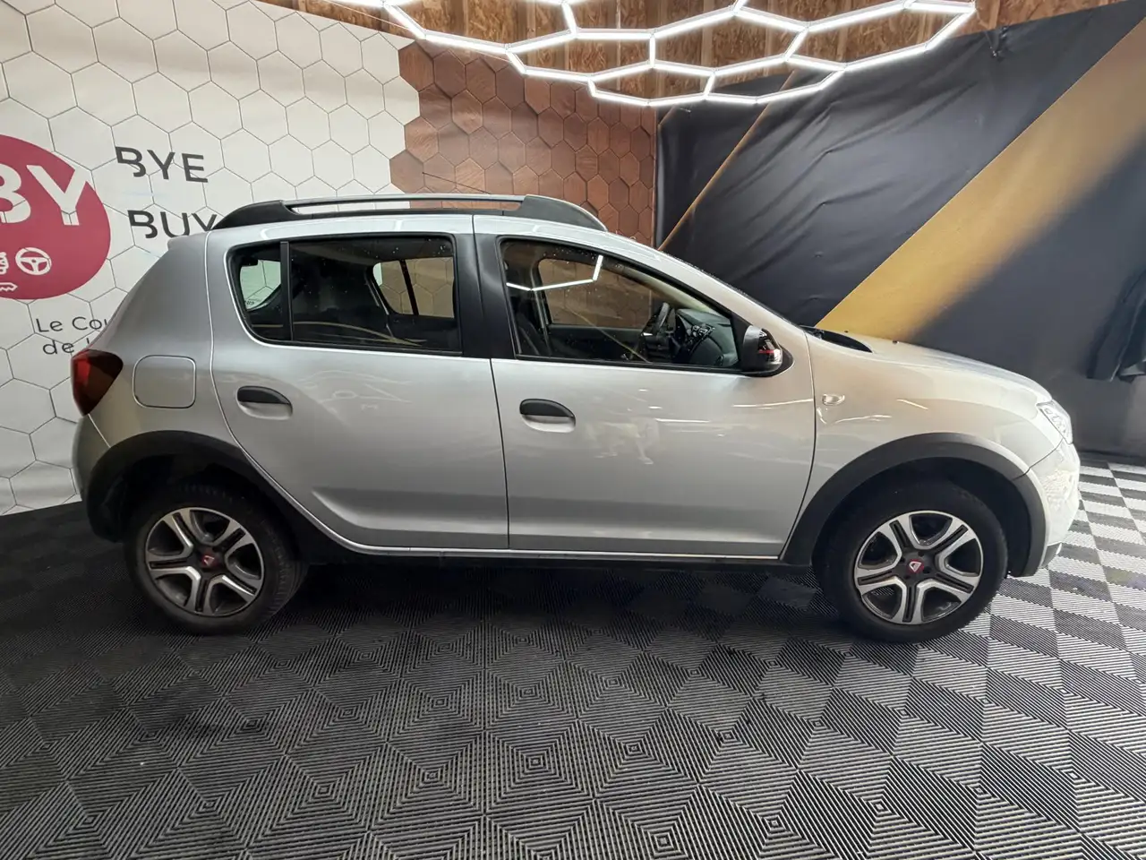 Dacia Sandero Sandero Stepway — photo 22