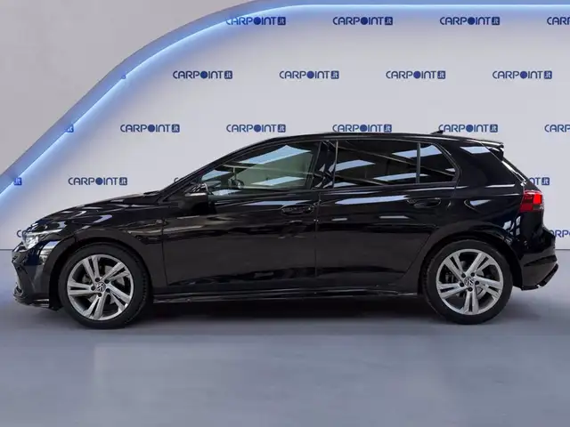 Volkswagen Golf view 3