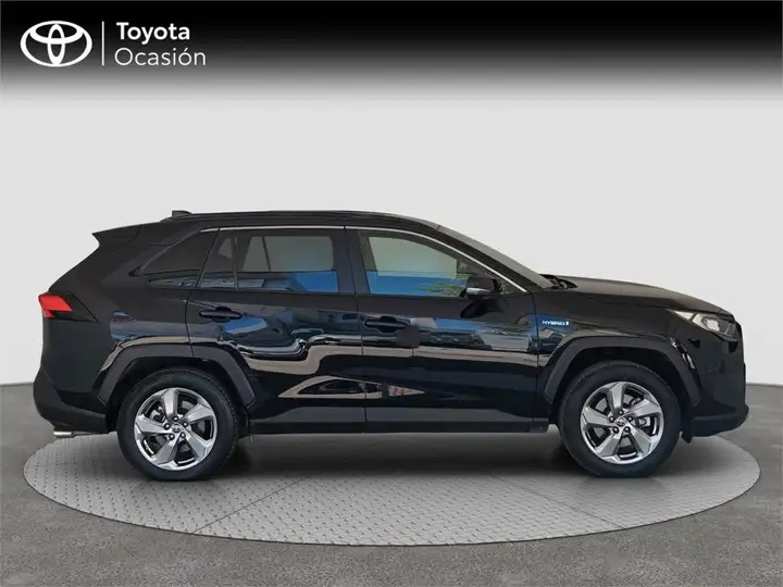 Toyota RAV4 2021, foto 17