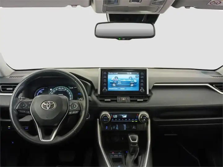 Toyota RAV4 2021, foto 8
