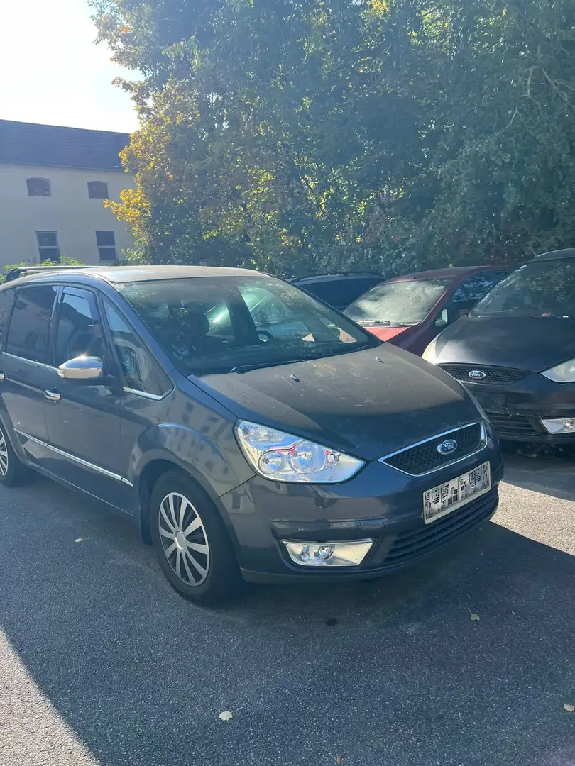 Ford Galaxy Ambiente 2,0 TDCi DPF - 2