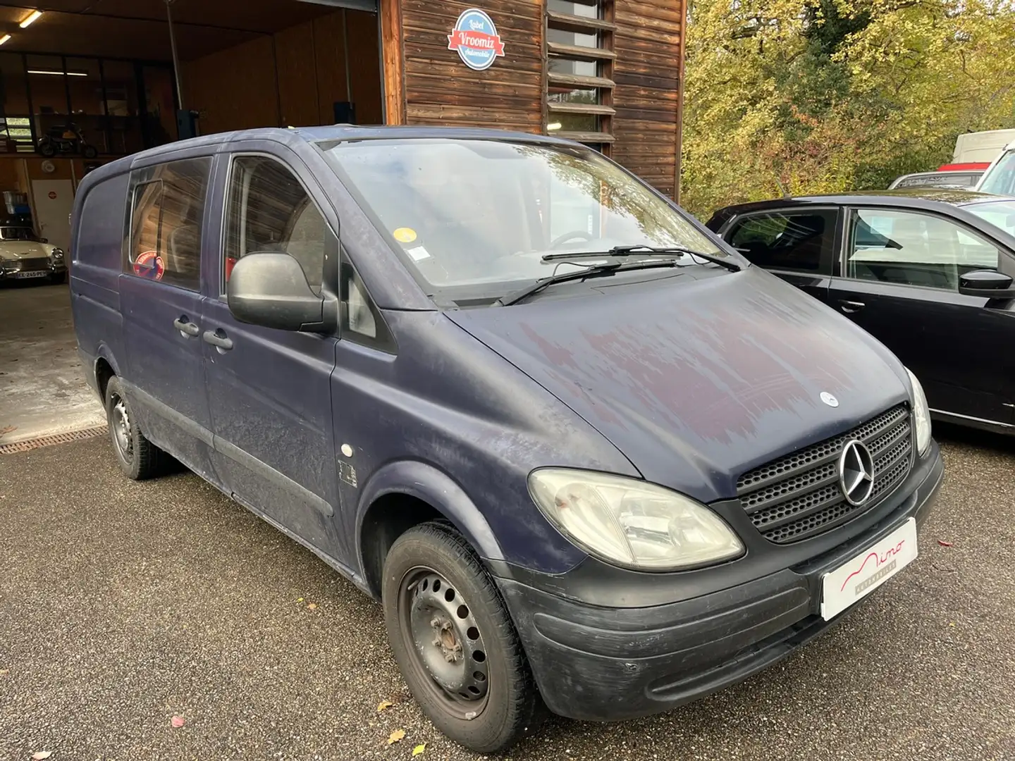 Mercedes-Benz Vito 115d Cabine Approfondie 6 places TVA RECUPERABLE Gris - 1