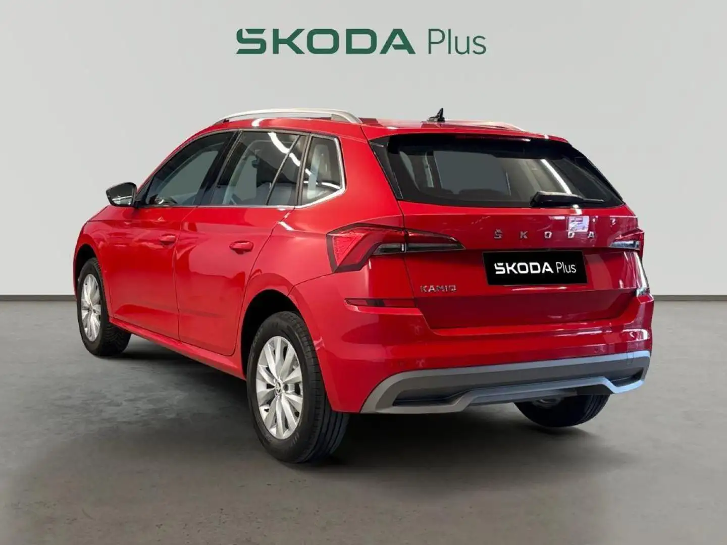 Skoda Kamiq 1.0 TSI Ambition 81kW DSG Rood - 2
