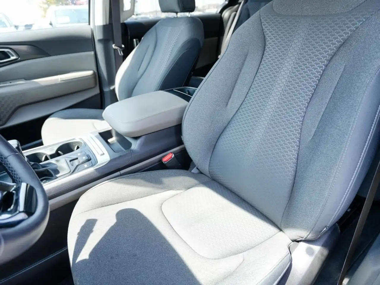 Kia Carnival снимка Kia Carnival