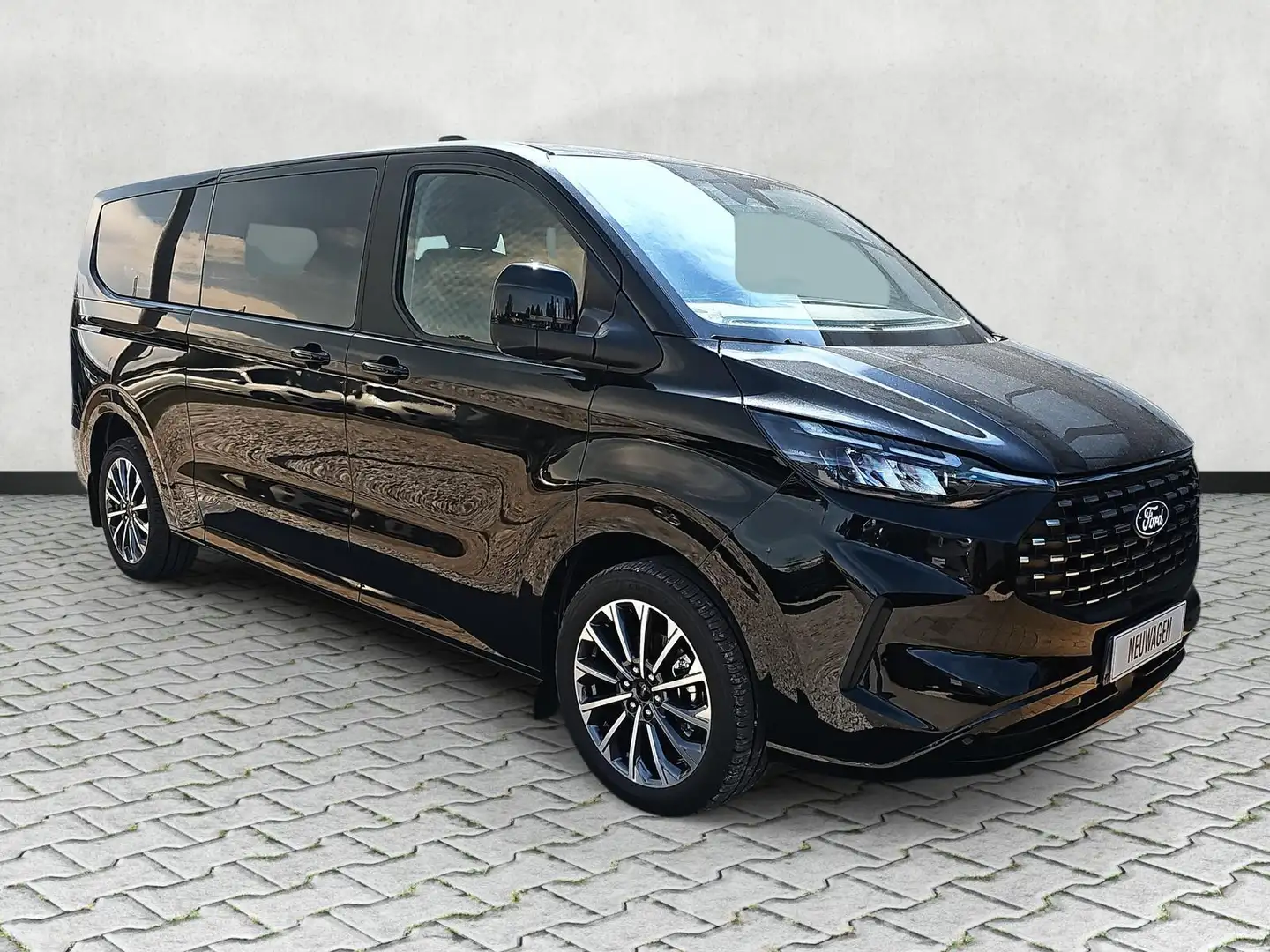 Ford Tourneo Custom Titanium X L2 2.0 EcoBlue Autom. 125 kW (170 PS... Schwarz - 1