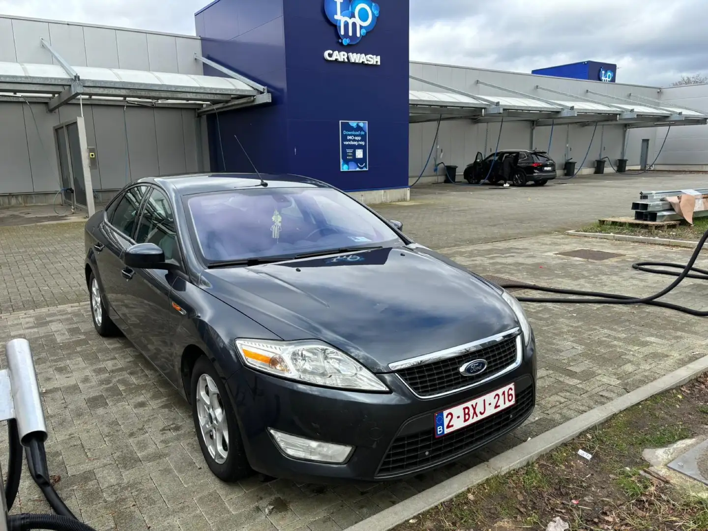 Ford Mondeo 1.8 Blauw - 1