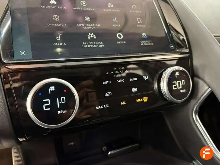 Jaguar E-Pace 2023, foto 19