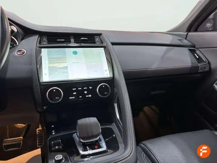 Jaguar E-Pace 2023, foto 27