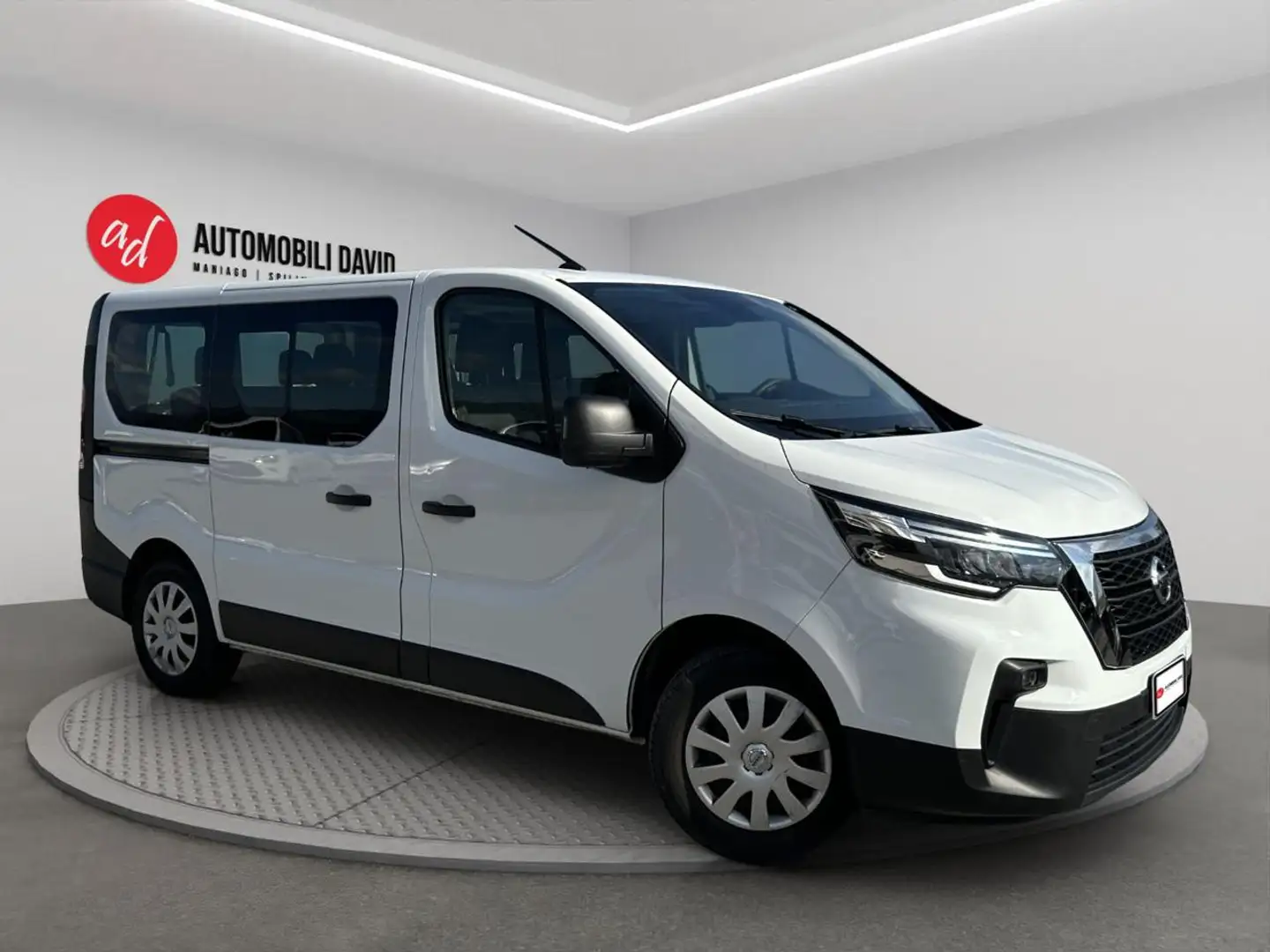 Nissan Primastar 2.0 dCi 110CV PC-TN Bus 9 POSTI Bianco - 2