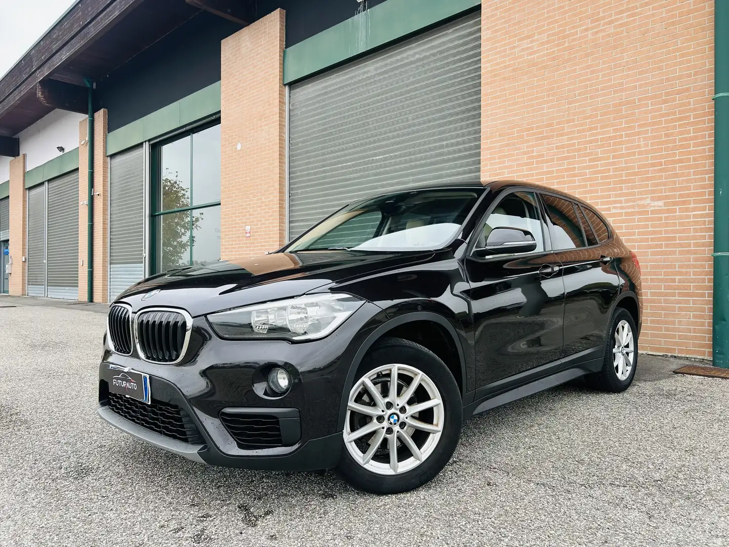 BMW X1 X1 F48 sdrive16d Advantage Nero - 1