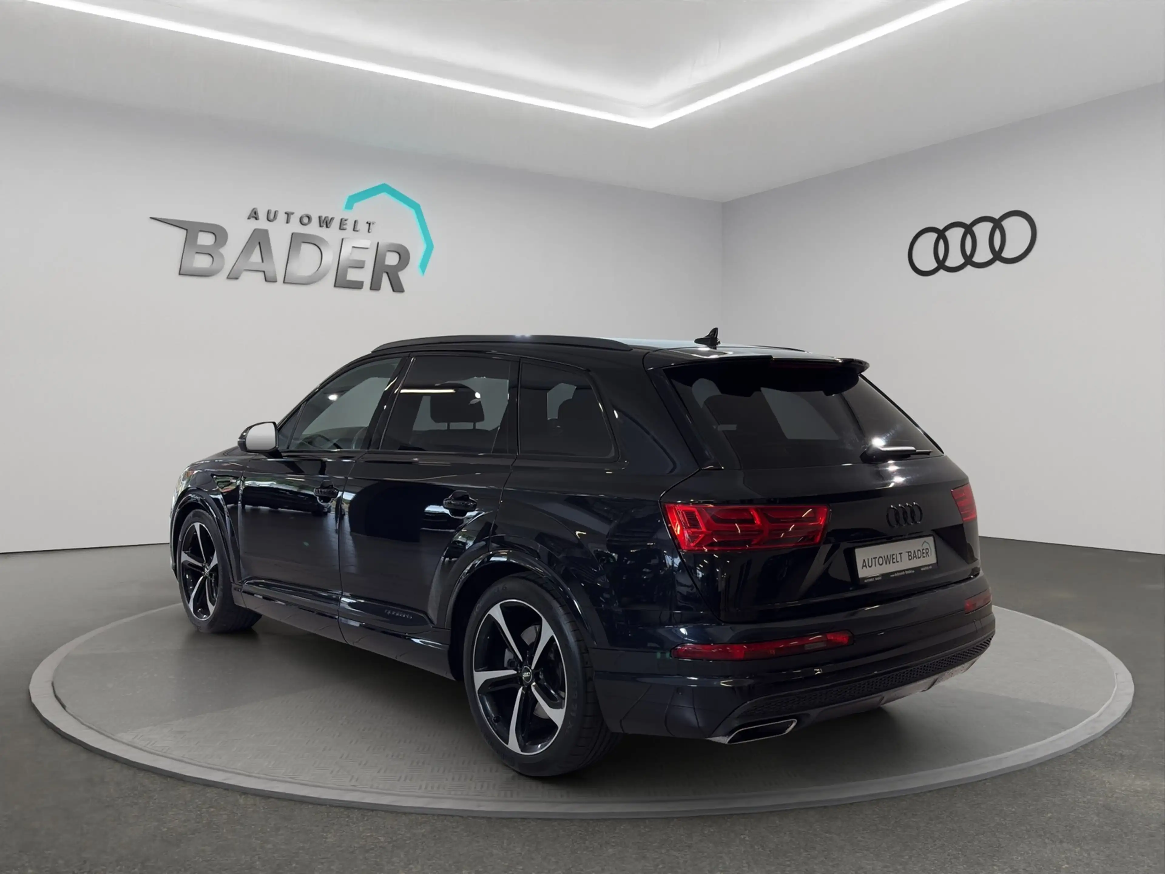 Audi Q7 50 TDI qu. S Line AHK Allradl. Standh. — photo 4