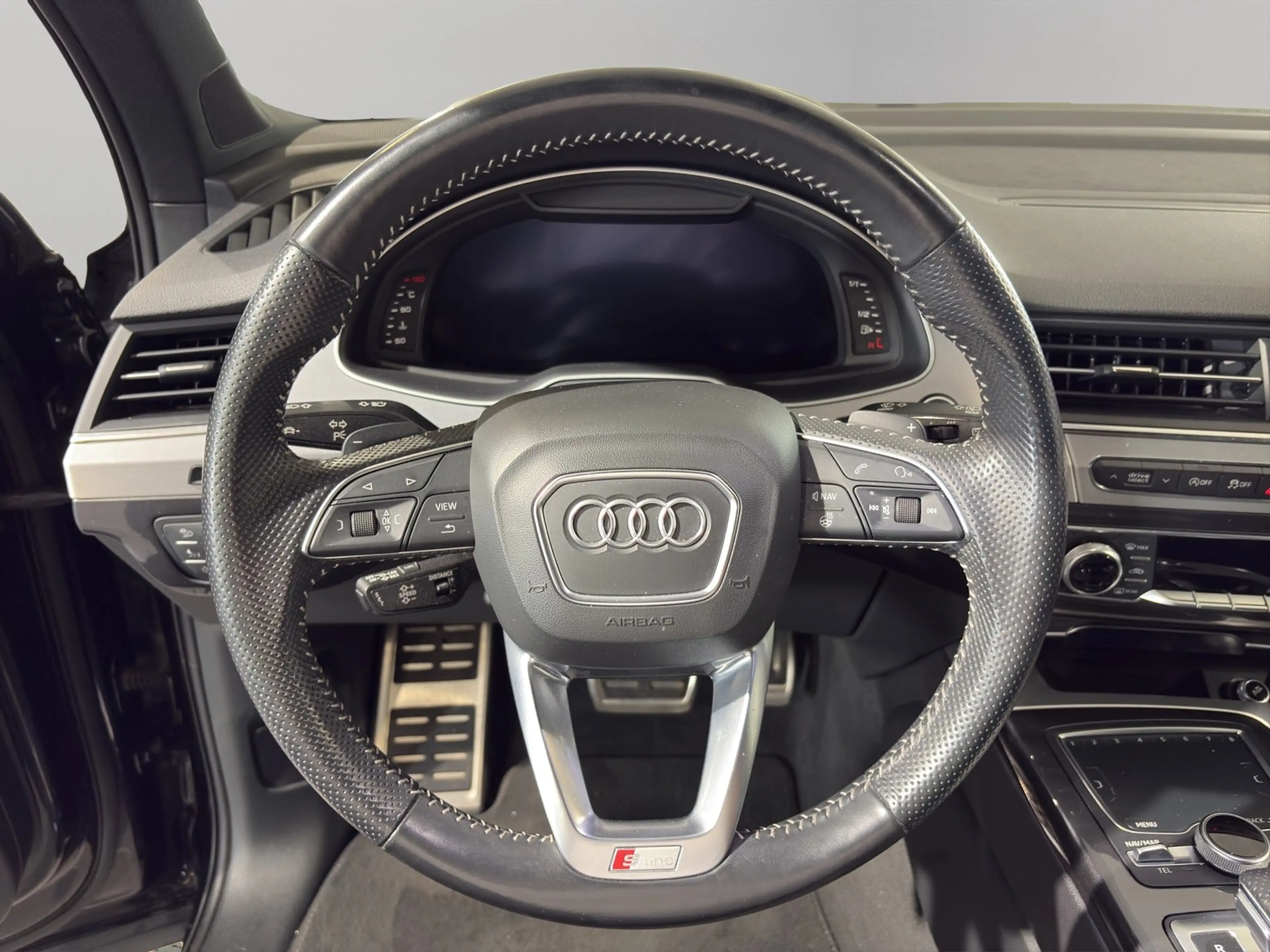 Audi Q7 50 TDI qu. S Line AHK Allradl. Standh. — photo 10