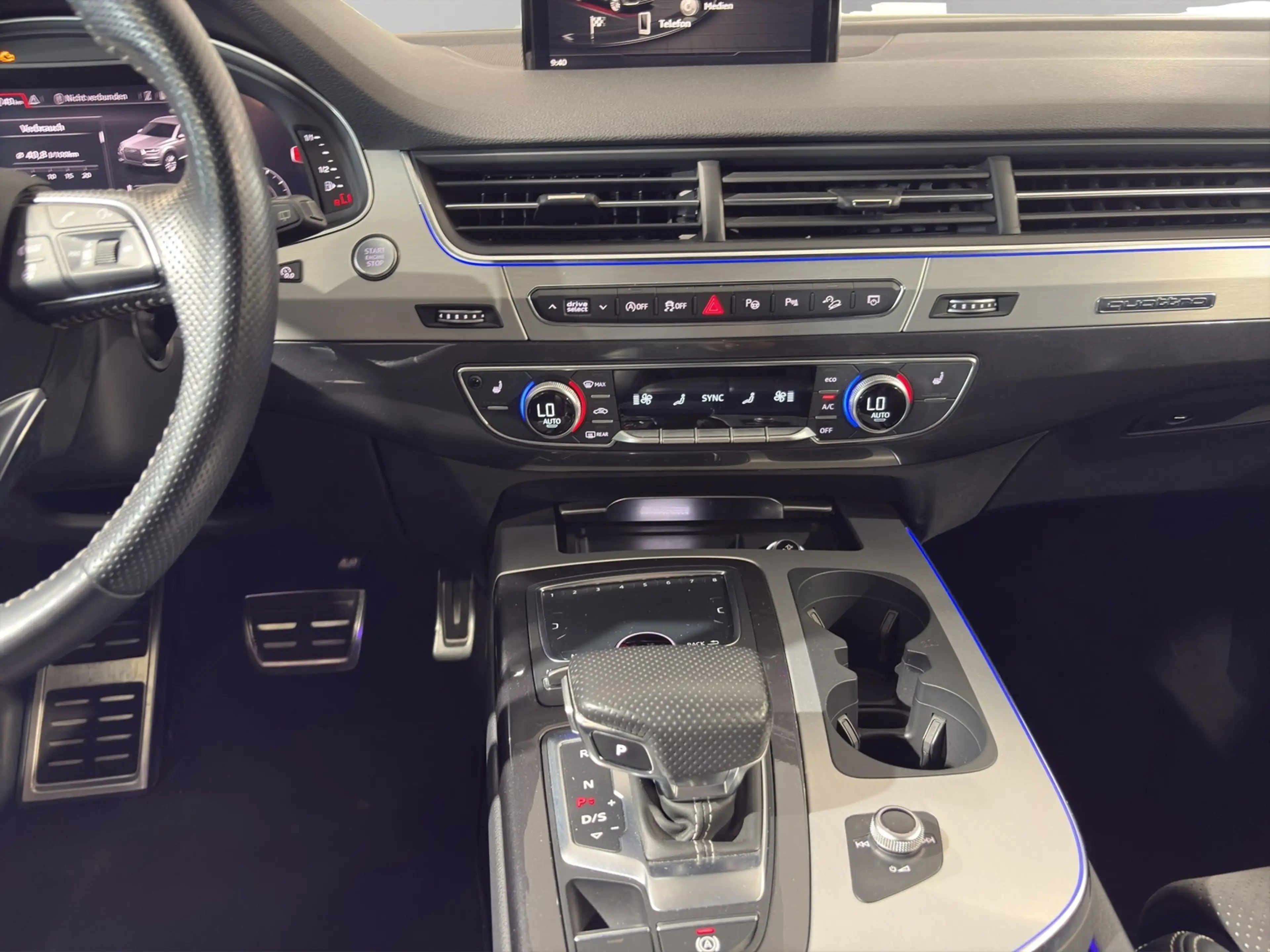 Audi Q7 50 TDI qu. S Line AHK Allradl. Standh. — photo 15