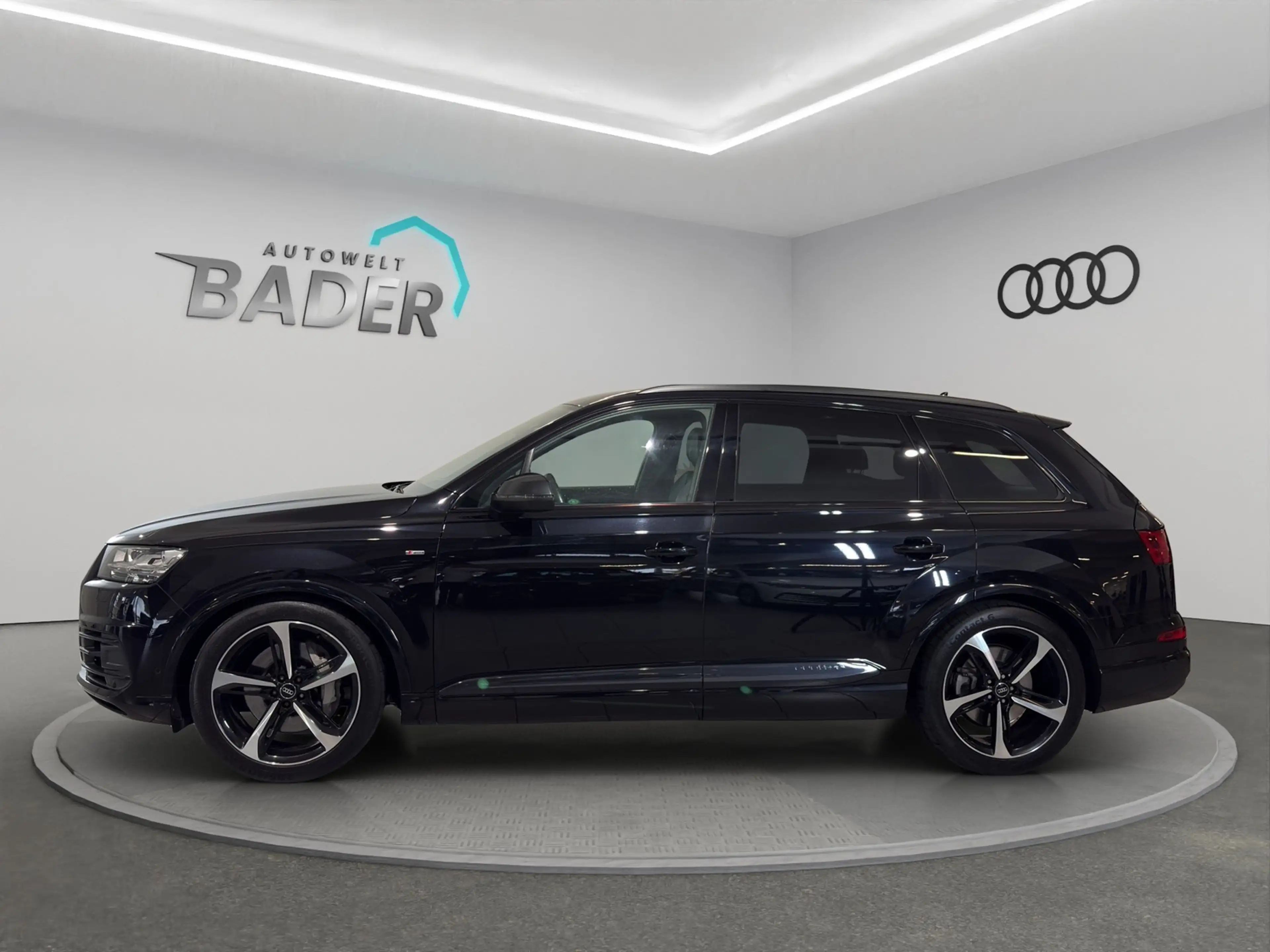 Audi Q7 50 TDI qu. S Line AHK Allradl. Standh. — photo 3