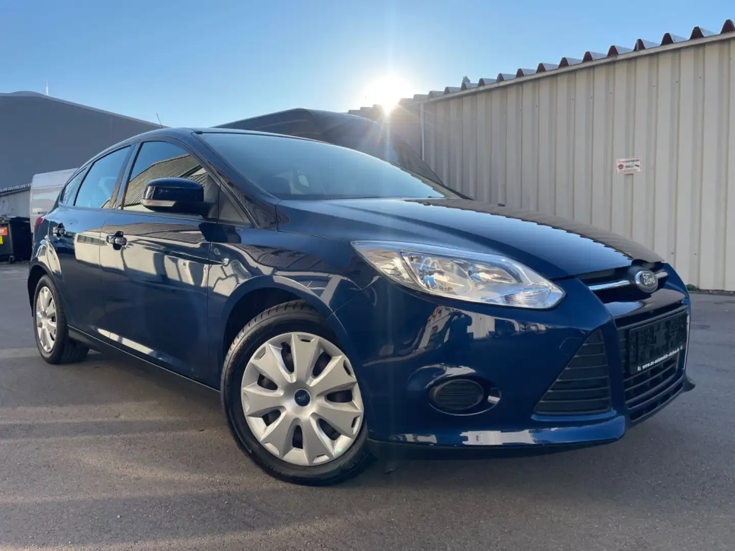 Ford Focus 1,6TDCi 116 PS DPF / 1.HAND /Tüv 10.26 Bleu - 2