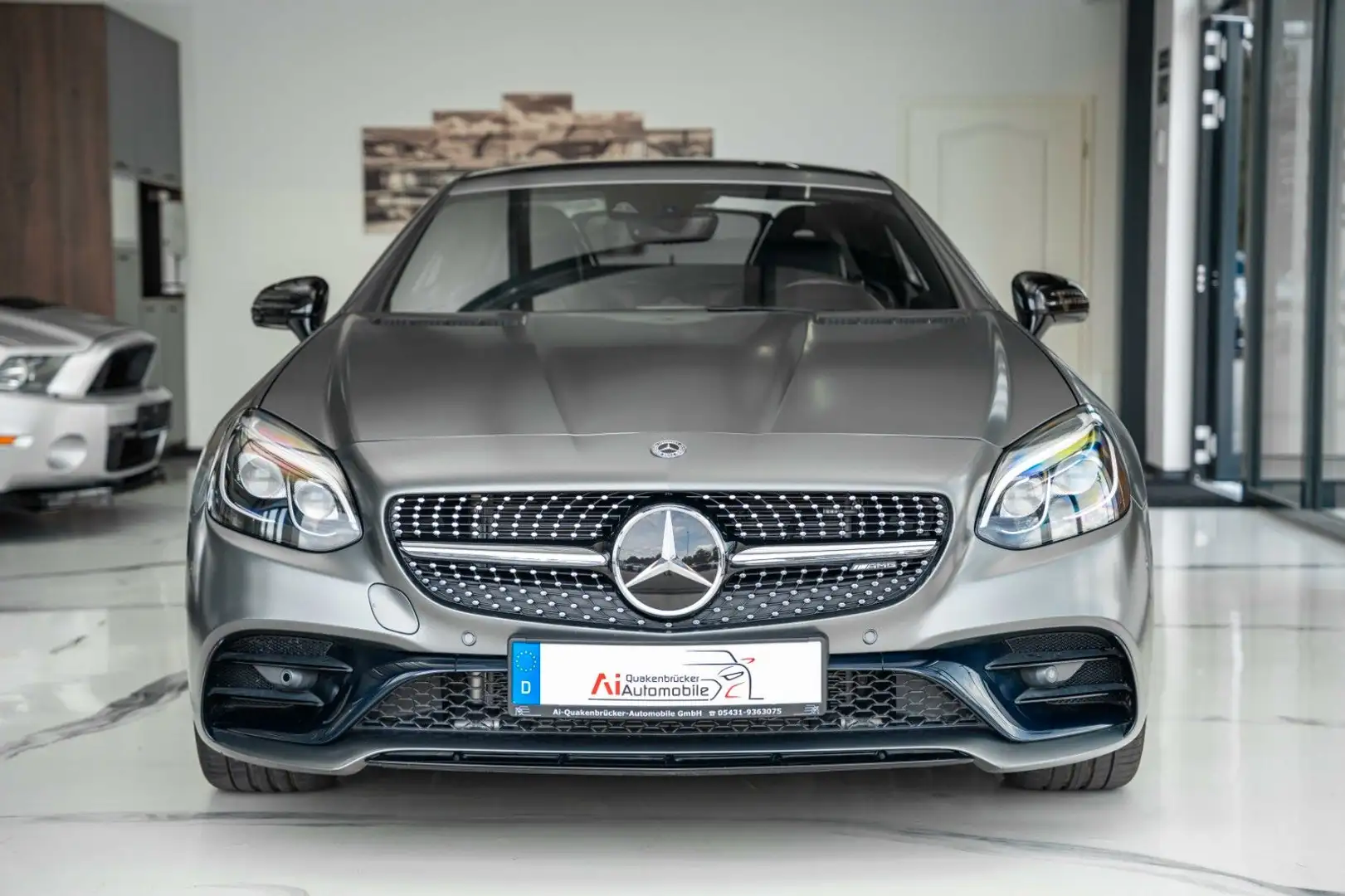 Mercedes-Benz SLC 43 AMG SLC -Klasse Roadster SLC 43 AMG Grijs - 2