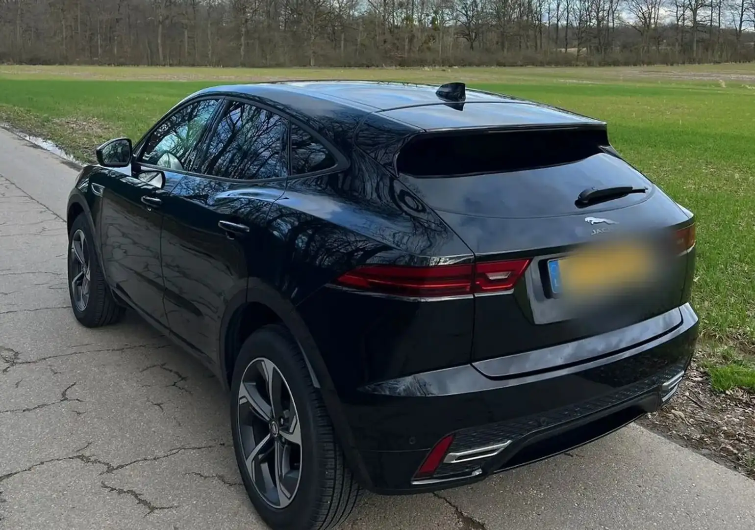 Jaguar E-Pace E-Pace P300e AWD R-Dynamic SE Noir - 1