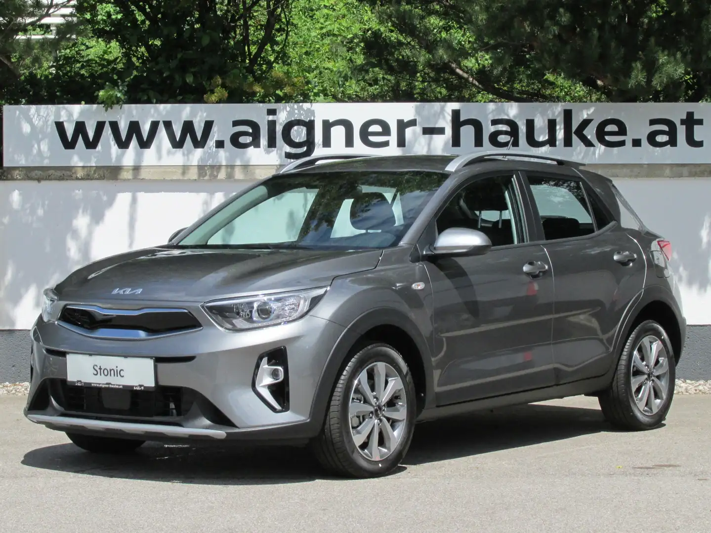 Kia Stonic 1,0 TGDI GPF ISG Silber Grigio - 1