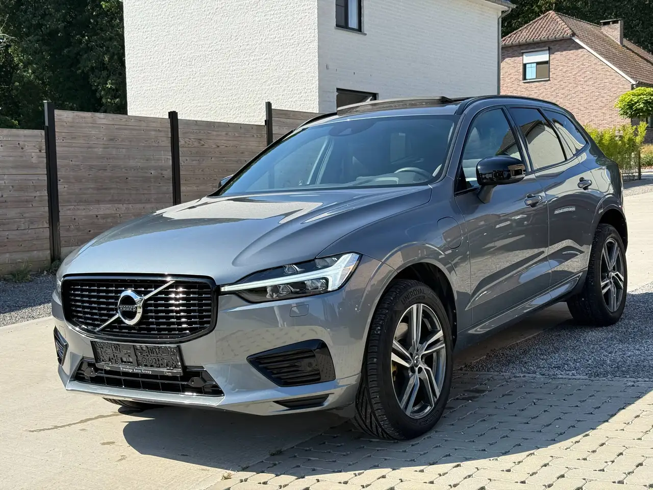Volvo XC60 T6 AWD R-Design *12/20*Pano*CAM*Leder, миниатюра 4