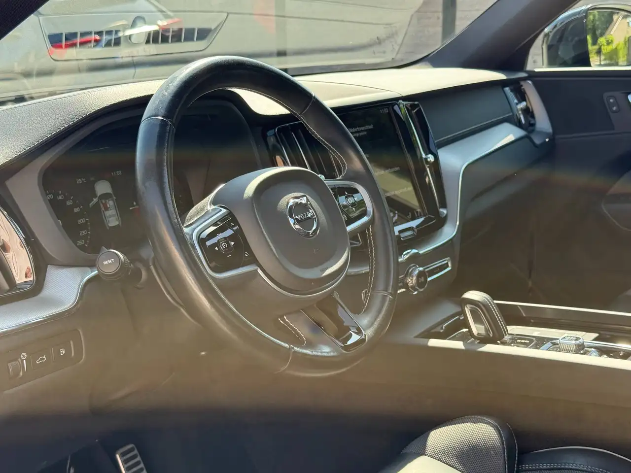 Volvo XC60 T6 AWD R-Design *12/20*Pano*CAM*Leder, миниатюра 17