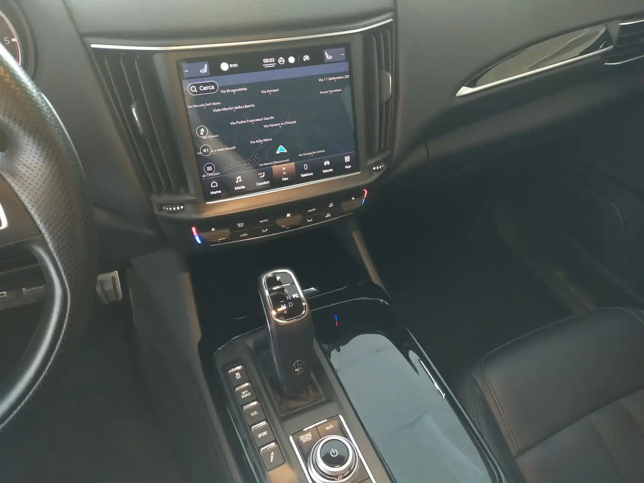 Maserati Levante 2021 — фото 15
