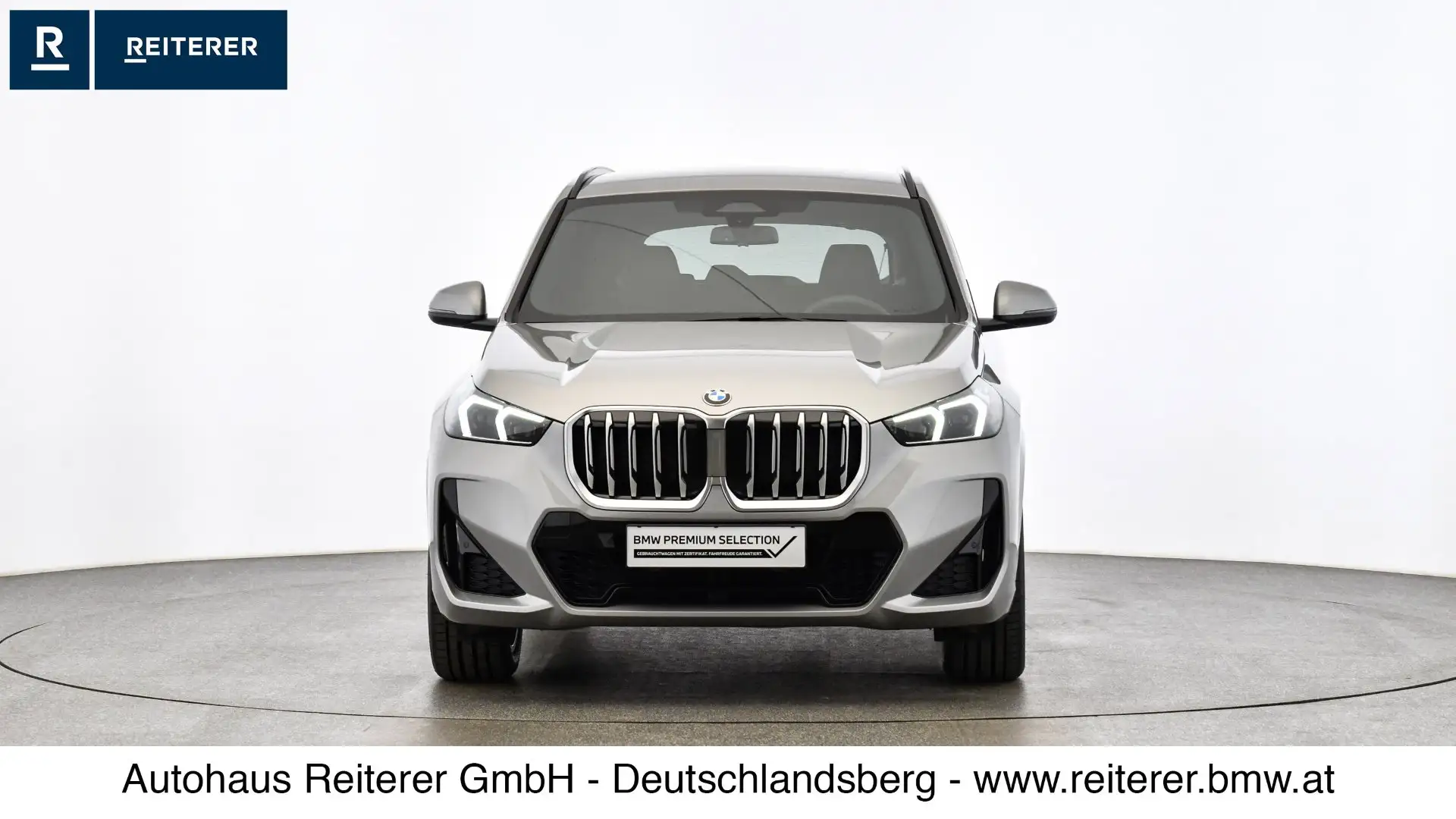 BMW X1 xDrive20d *M-Sportpaket *Adaptives M Fahrwerk *AHK Silber - 2