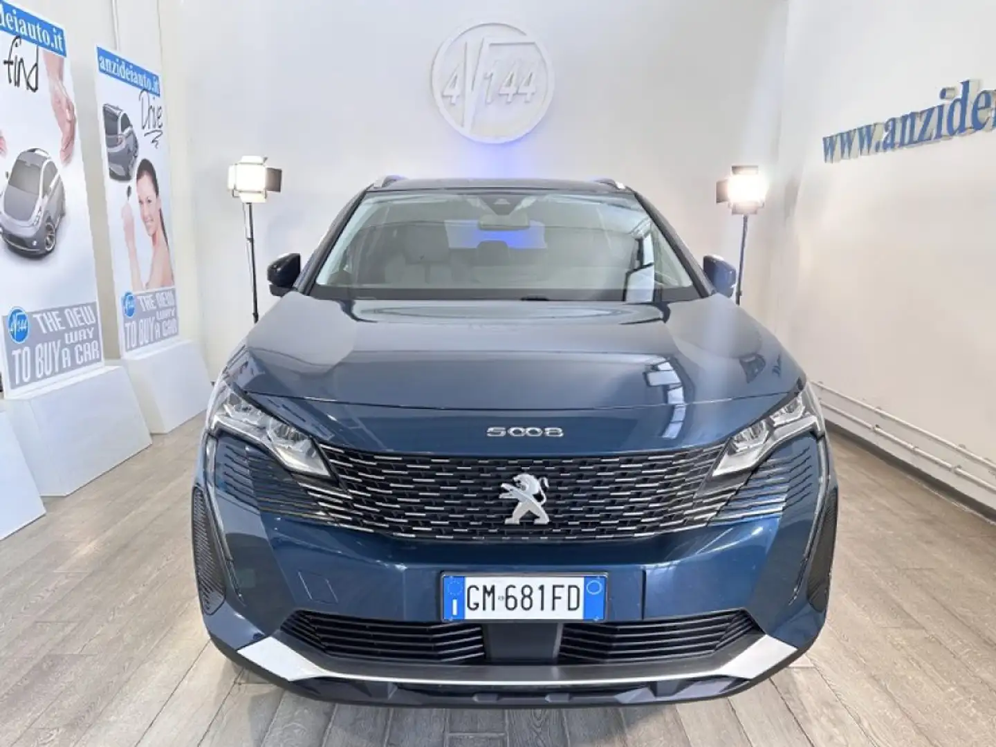 Peugeot 5008 1.5 BlueHDi 130 7 Posti Allure Pack Blau - 2
