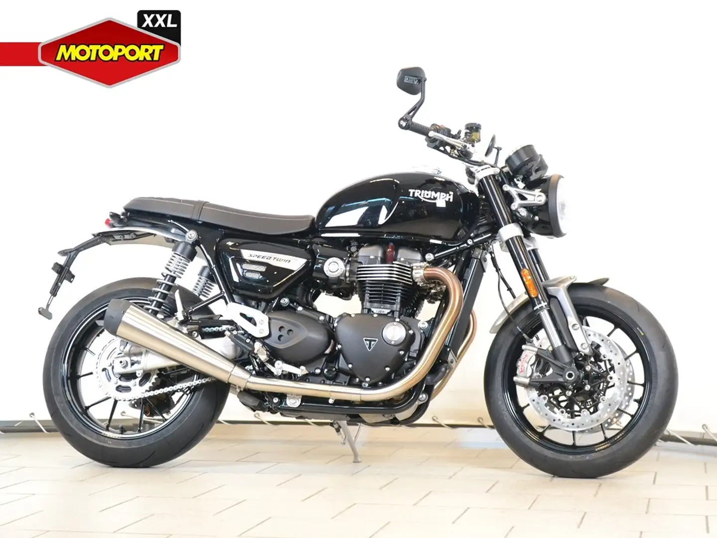 Triumph Speed Twin 1200 Zwart - 1