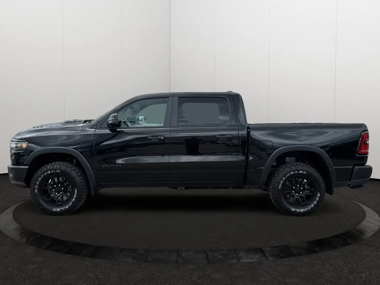 RAM 1500 photo RAM 1500