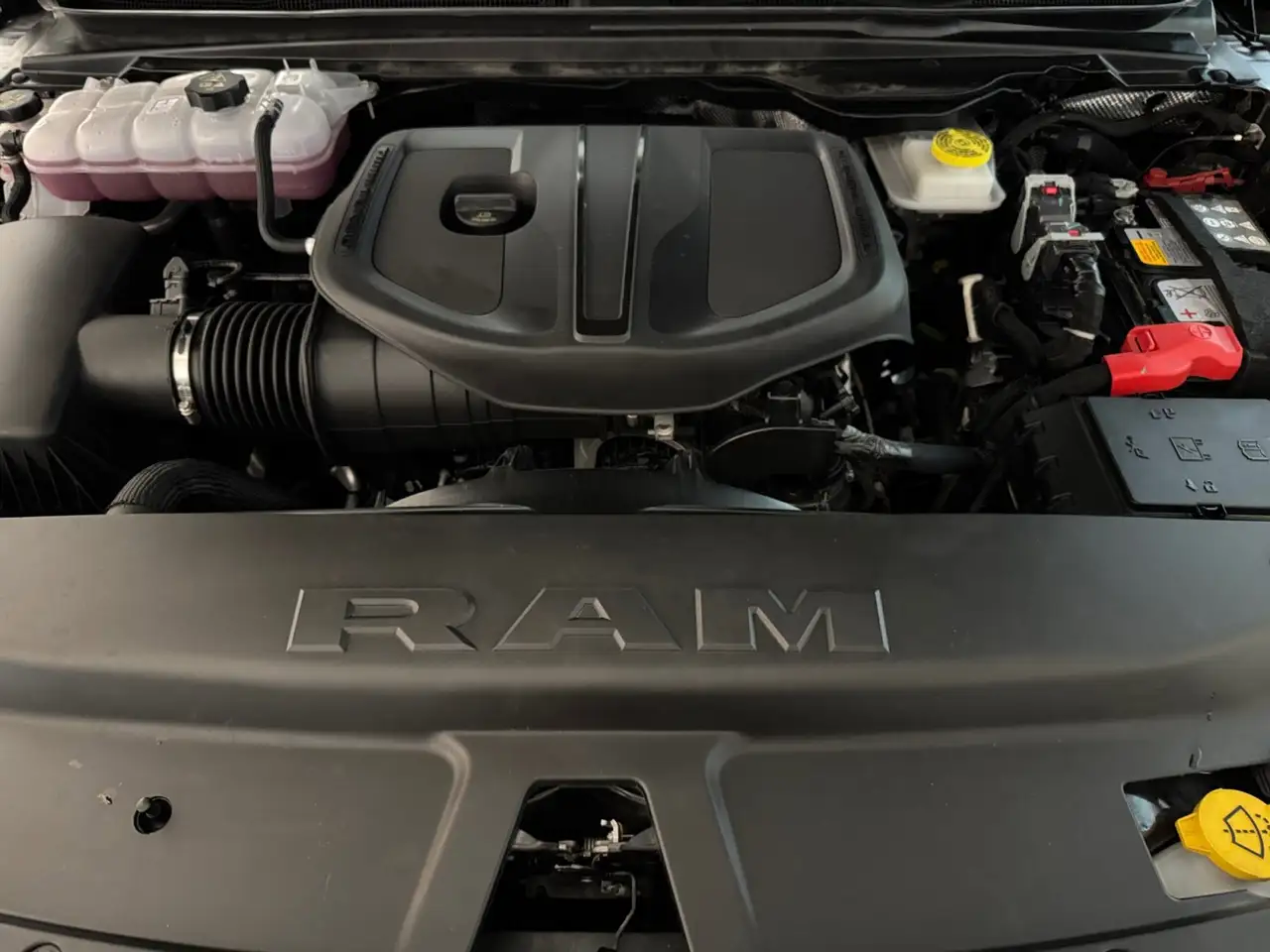 RAM 1500 photo RAM 1500