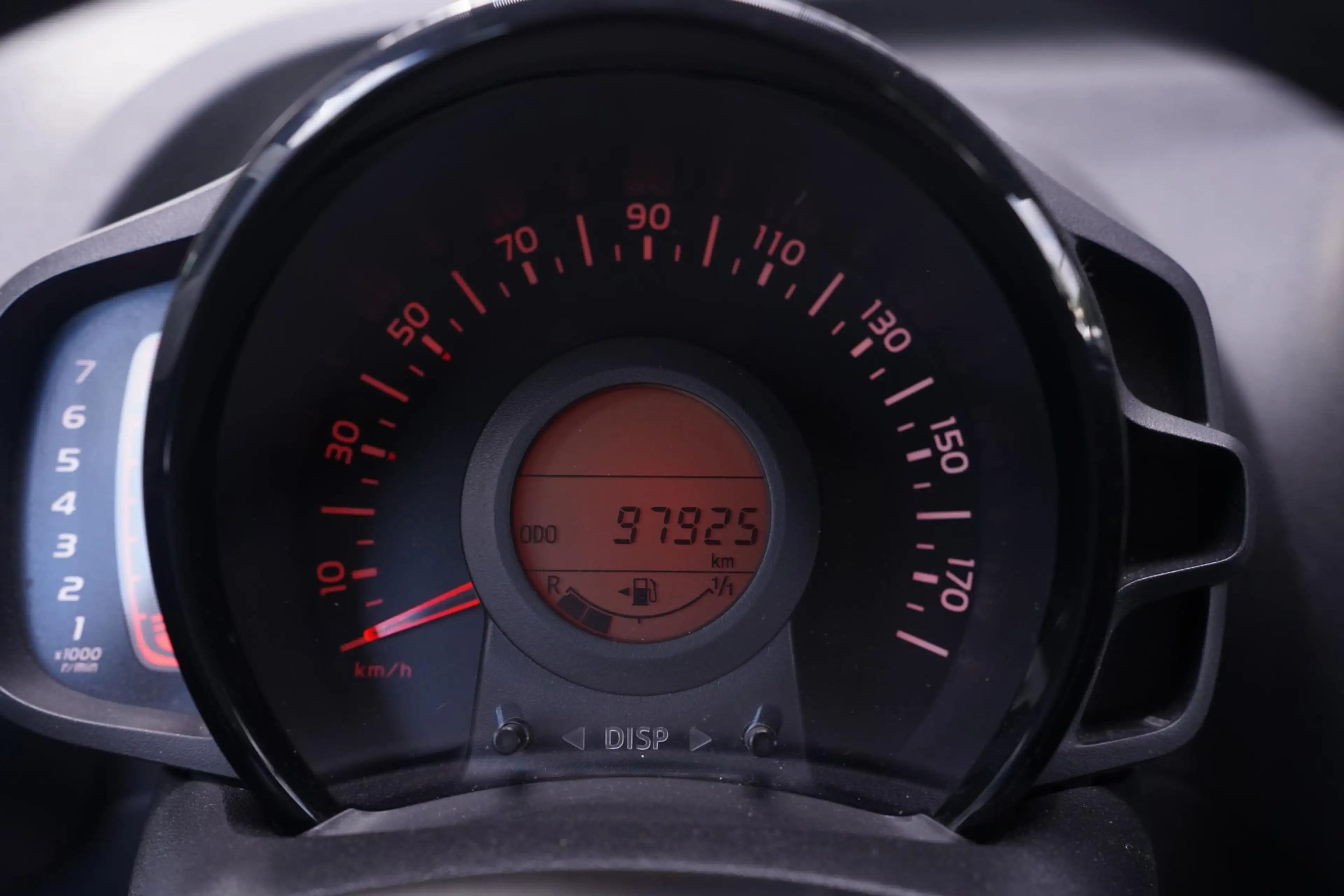 Citroen C1 1.2 PureTech Shine airco bleutooth stuurbediening — photo 18
