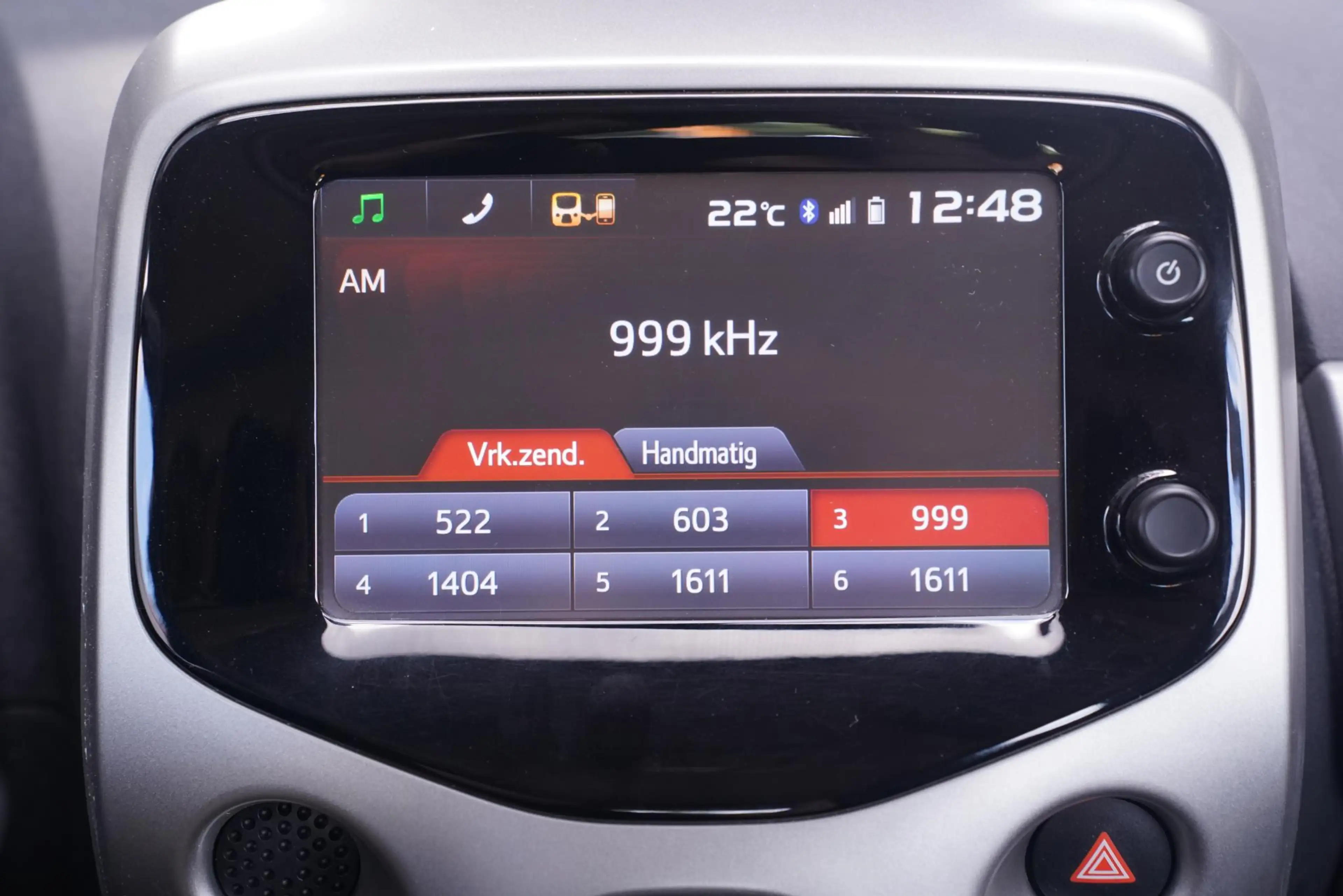 Citroen C1 1.2 PureTech Shine airco bleutooth stuurbediening — photo 31