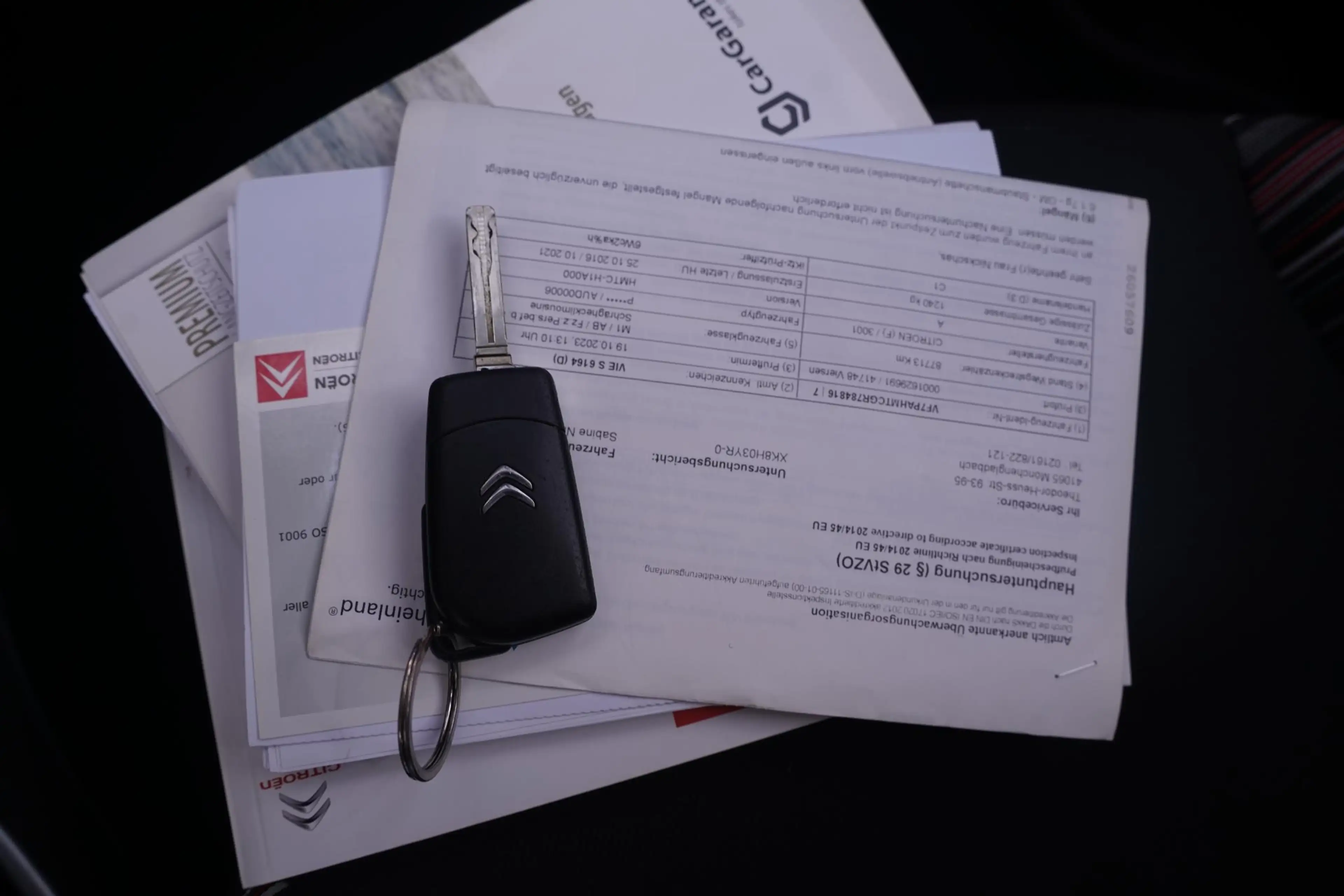 Citroen C1 1.2 PureTech Shine airco bleutooth stuurbediening — photo 40