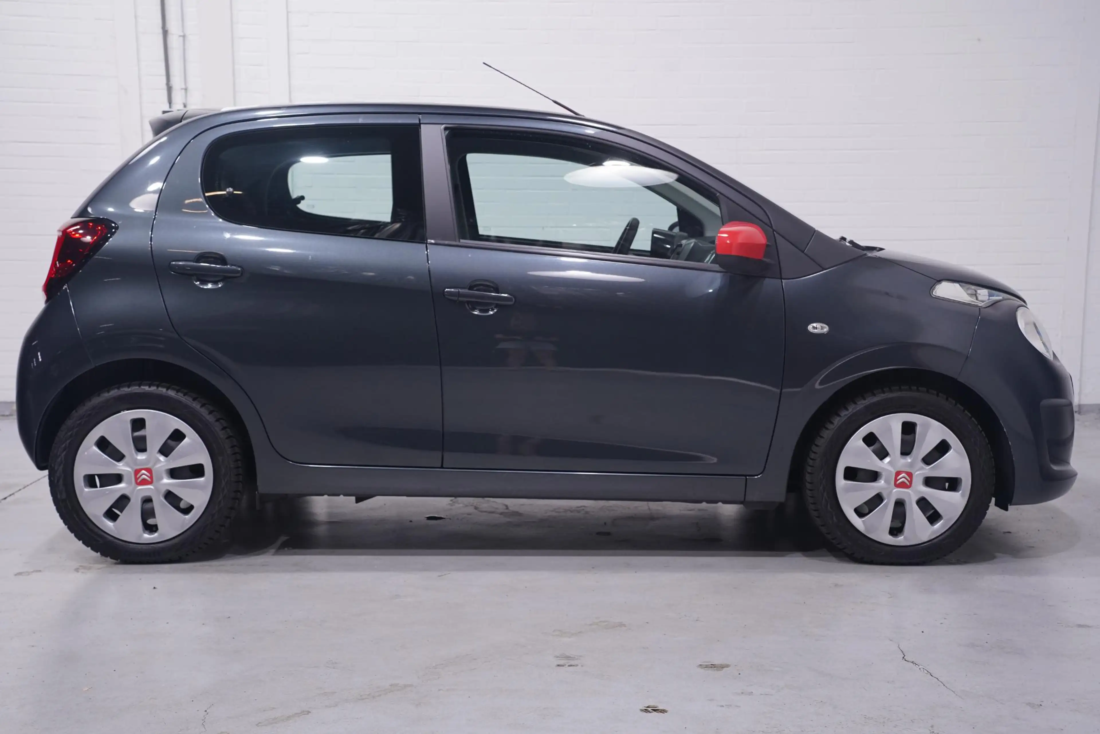 Citroen C1 1.2 PureTech Shine airco bleutooth stuurbediening — photo 17
