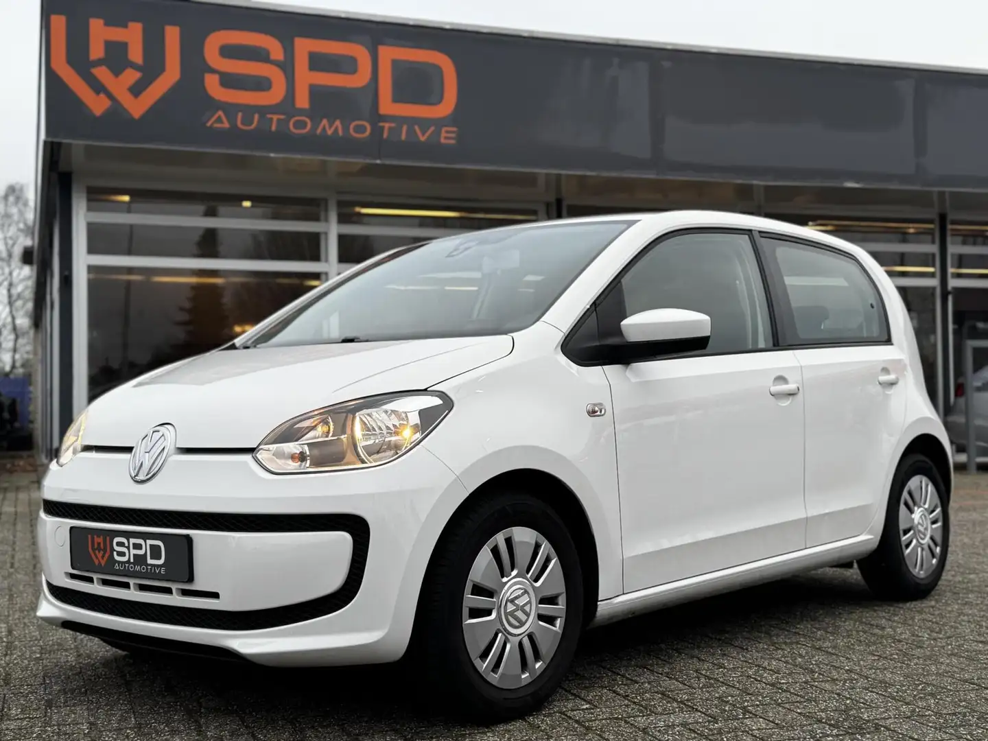 Volkswagen up! 1.0 move up! BlueMotion|5-deurs|Navi|airco Blanc - 1