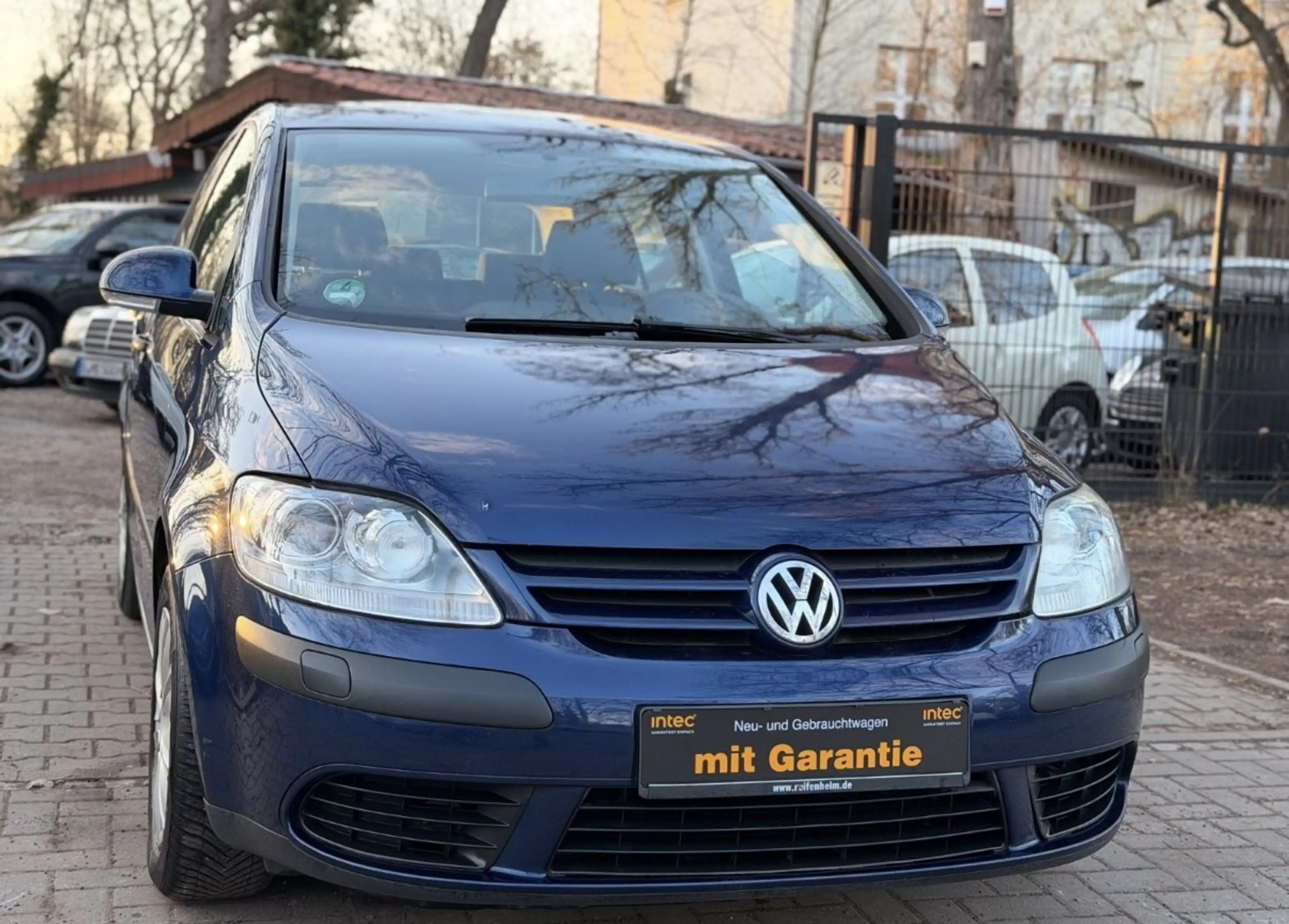 Volkswagen Golf Plus Golf Plus 1.6 MPI Automatik,Carplay,Kamera