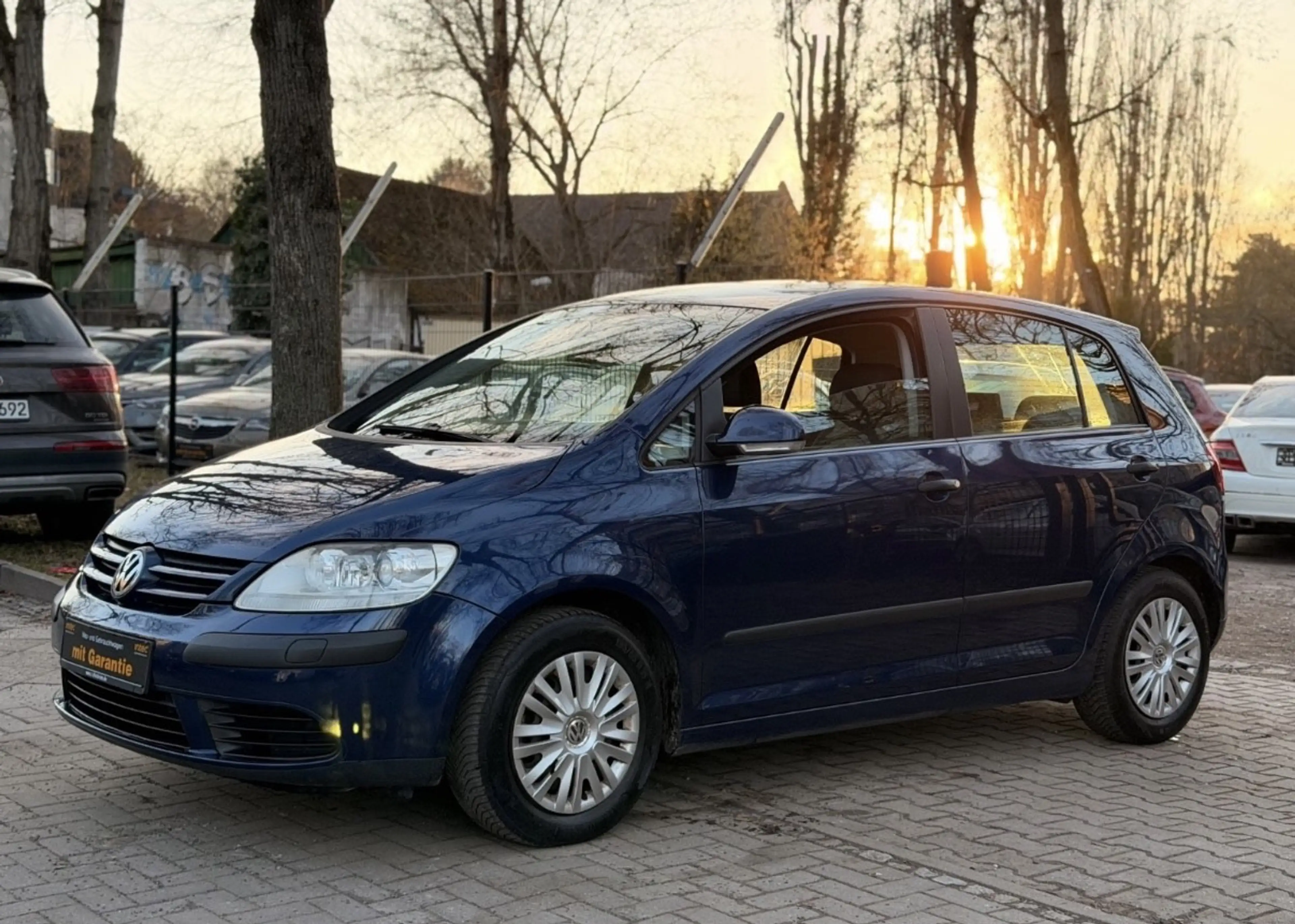 Volkswagen Golf Plus Golf Plus 1.6 MPI Automatik,Carplay,Kamera — photo 6