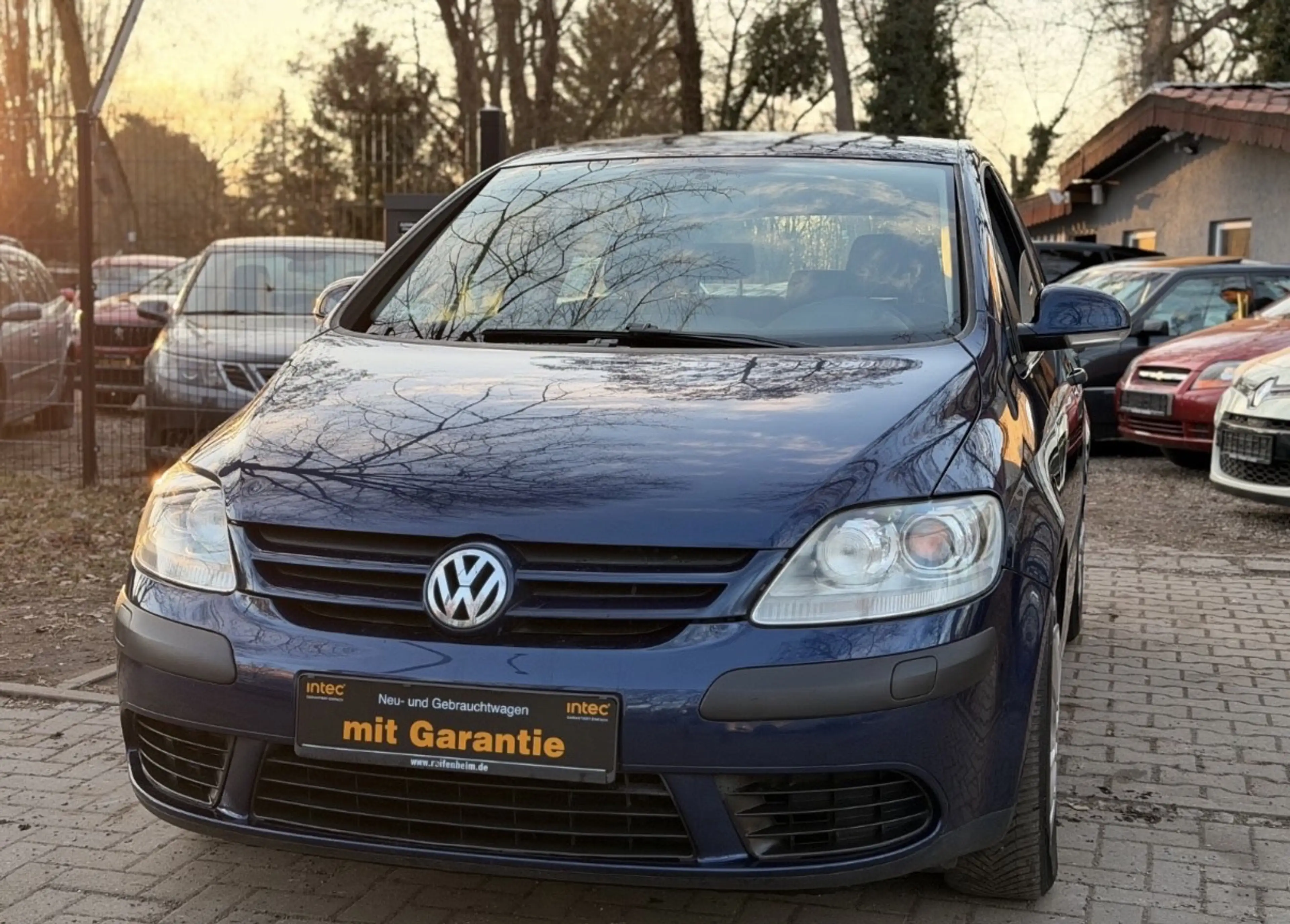 Volkswagen Golf Plus Golf Plus 1.6 MPI Automatik,Carplay,Kamera — photo 4