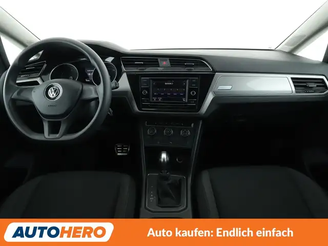 Volkswagen Touran view 12