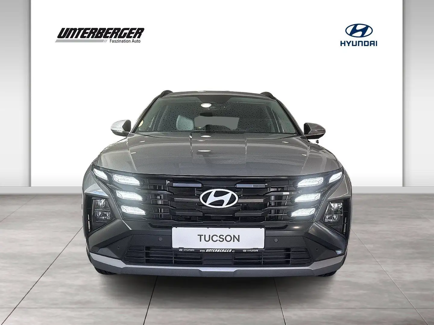 Hyundai TUCSON NX4 Jubile 1,6 T-GDi HEV 4WD Silber - 2