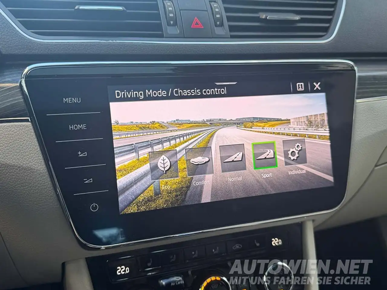 Skoda Superb 2,0 TDI STYLE DSG PANORAMA LEDER SPORT, миниатюра 12