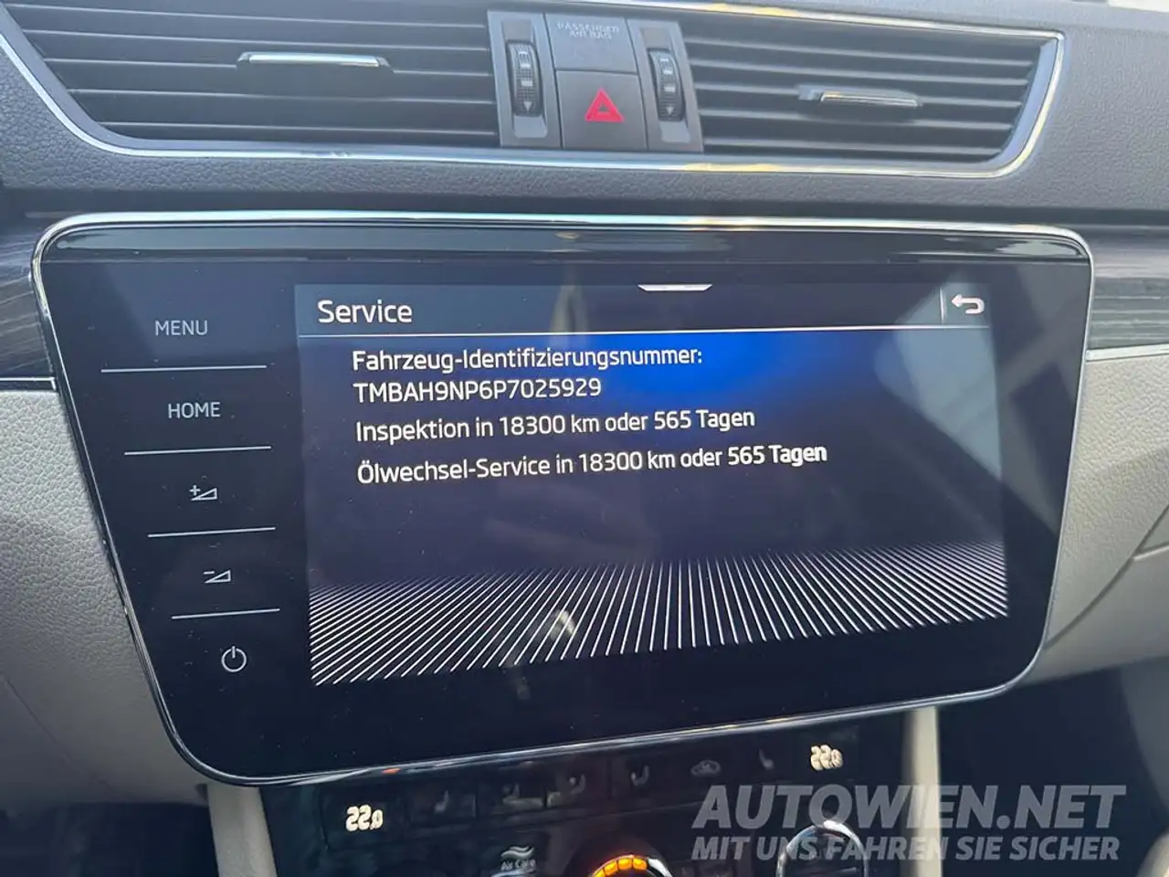 Skoda Superb 2,0 TDI STYLE DSG PANORAMA LEDER SPORT, миниатюра 14