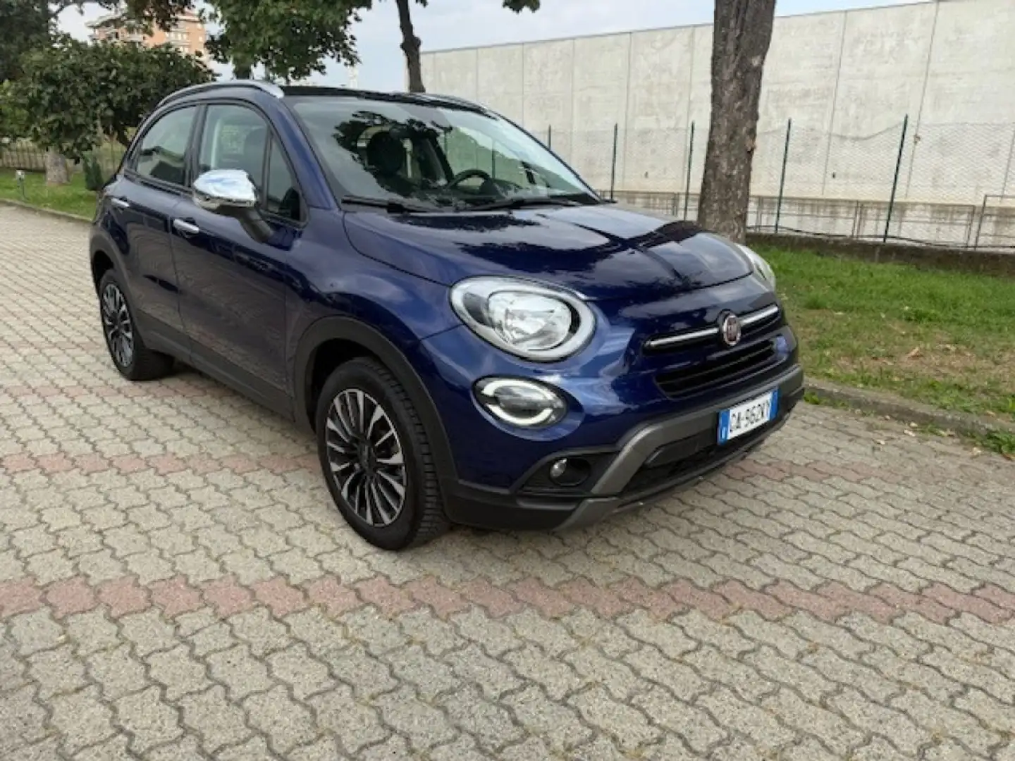 Fiat 500X 1.0 T3 120 CV City Cross Navi Tel.Led Bleu - 2