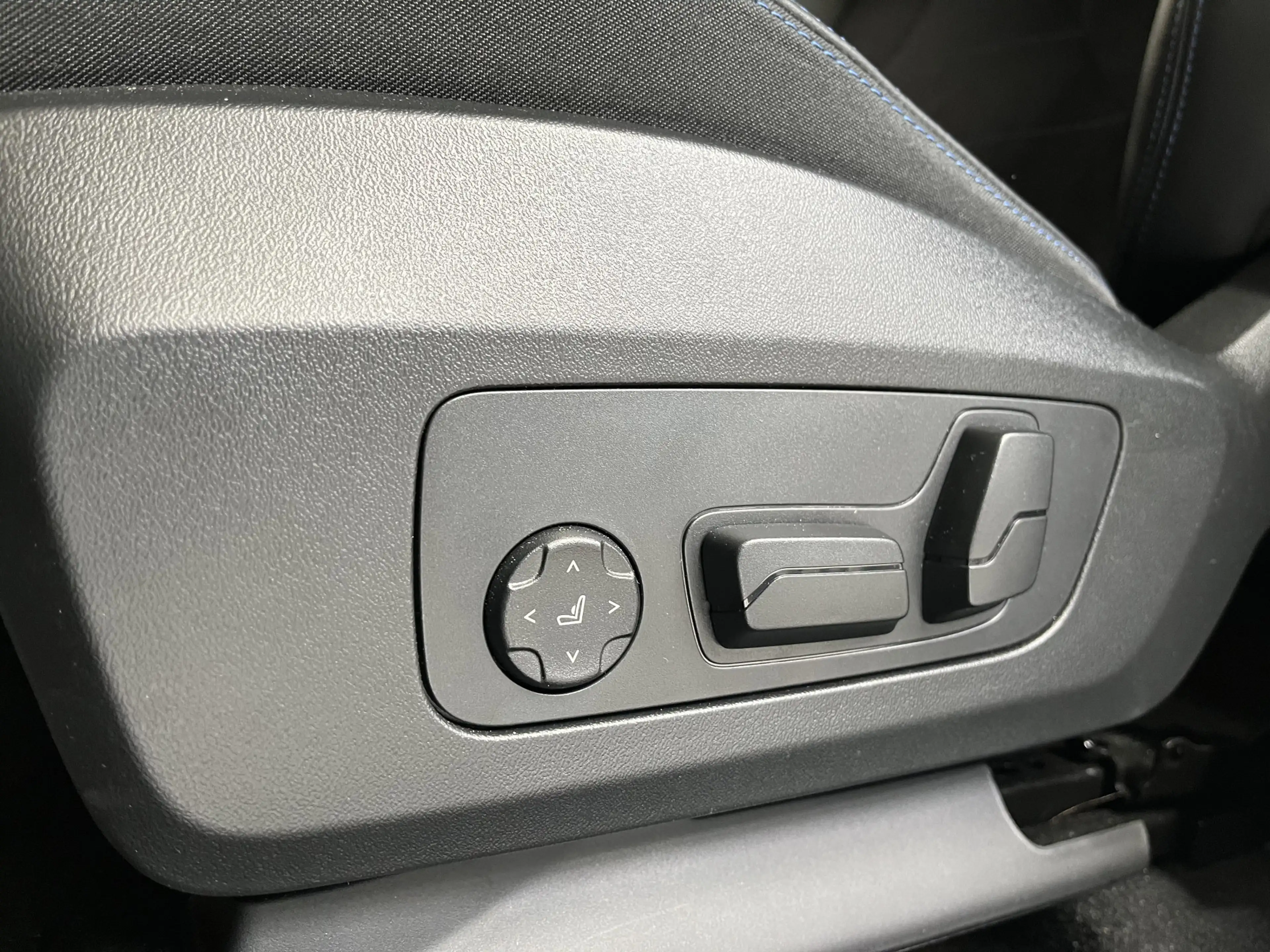 BMW X2 sDrive20i M-Sport Pro | 21" | Driv.Ass. Plus | Har — photo 14