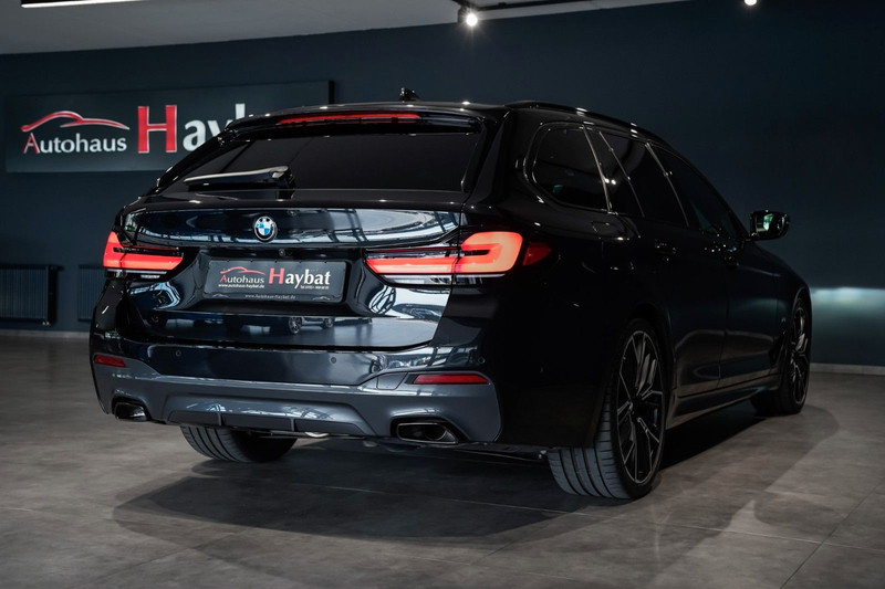 BMW 530 d xDrive Touring M Sport Pro Pano-Laser-AHK — photo 9