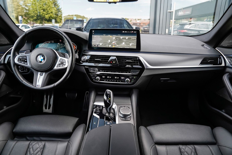 BMW 530 d xDrive Touring M Sport Pro Pano-Laser-AHK — photo 15