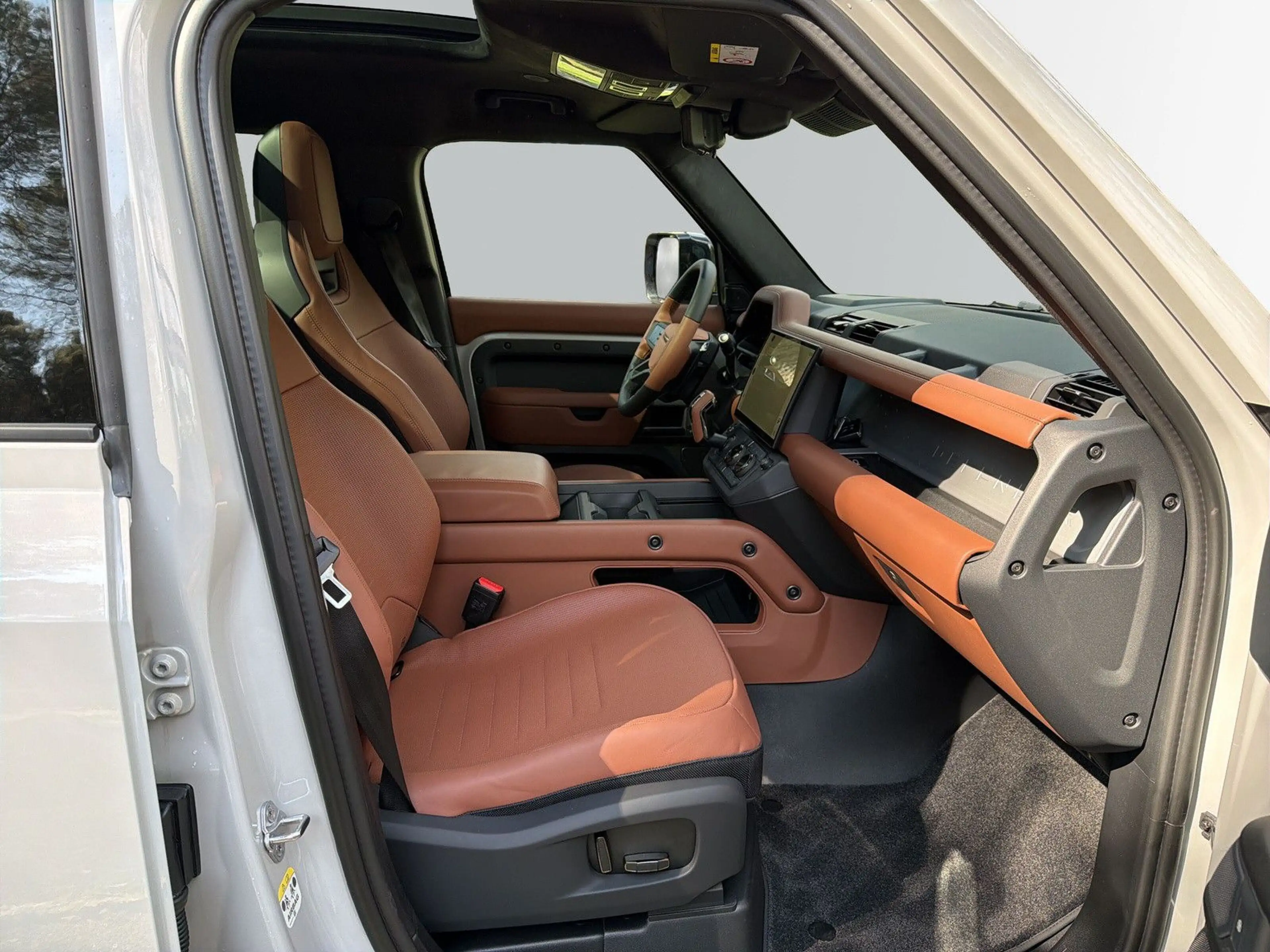 Land Rover Defender 110 OCTA P635 Edition One *Pano *Headup — photo 9