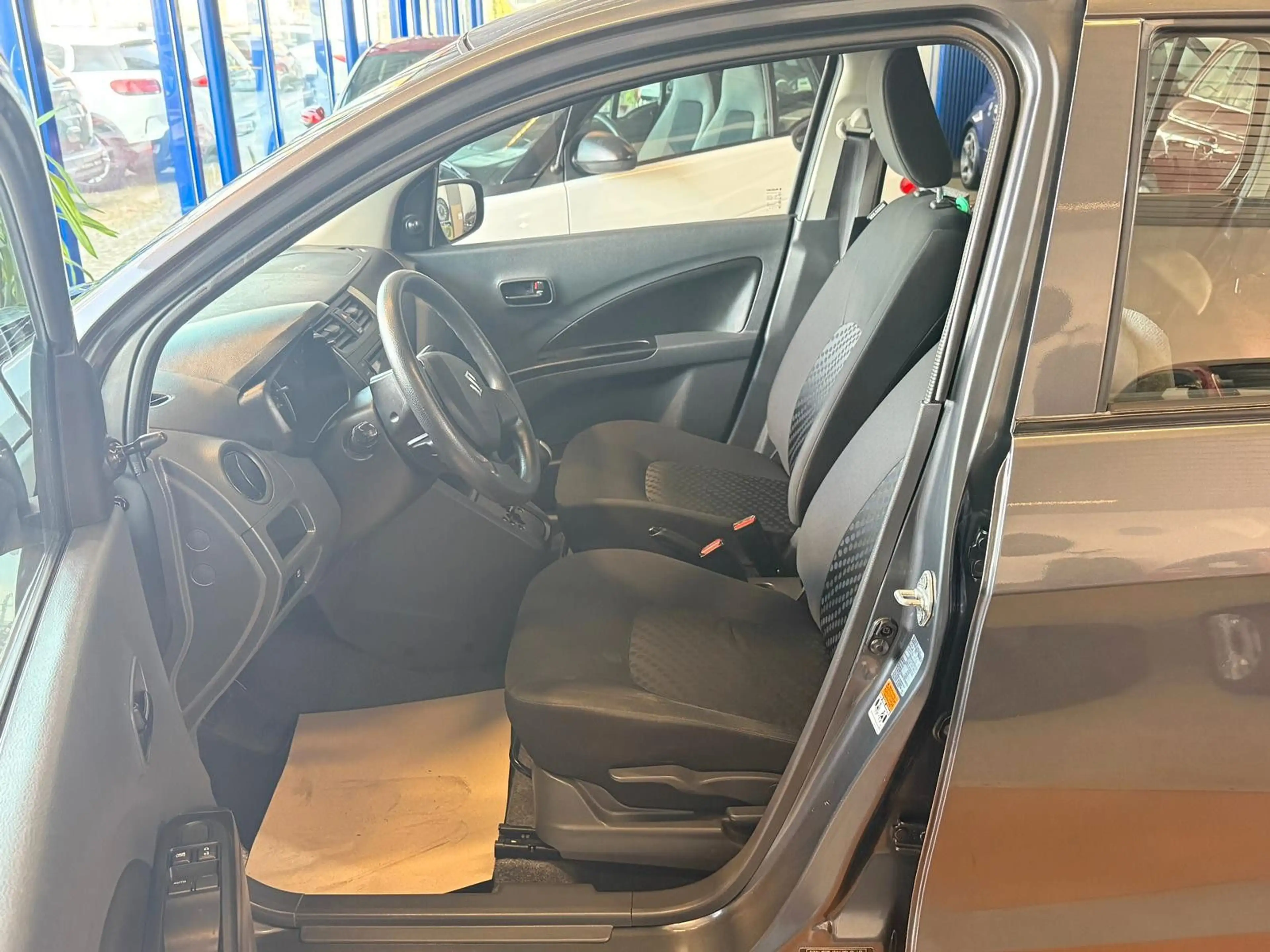Suzuki Celerio Comfort 1. Hand Rollstuhllift — photo 8