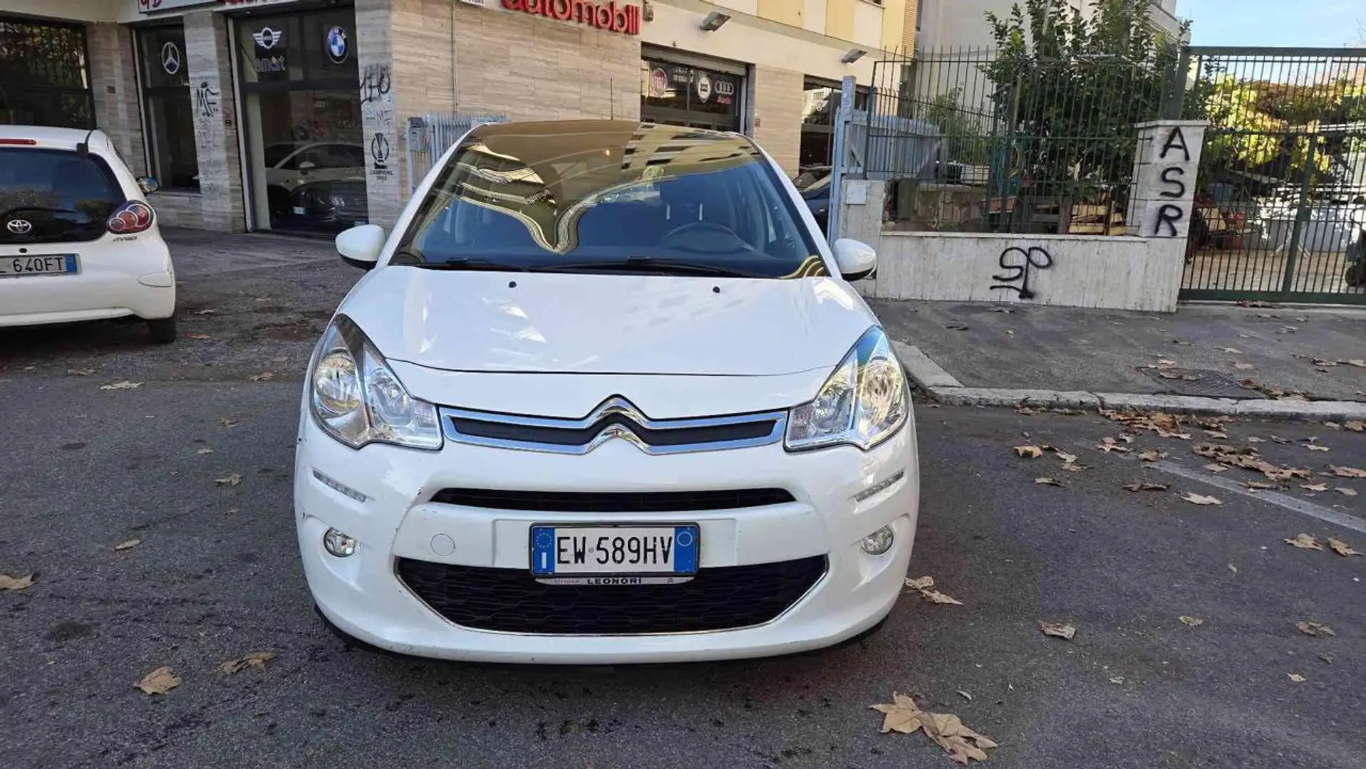 Citroen C3 1.6 e-HDi 90 airdream Exclusive Bianco - 2